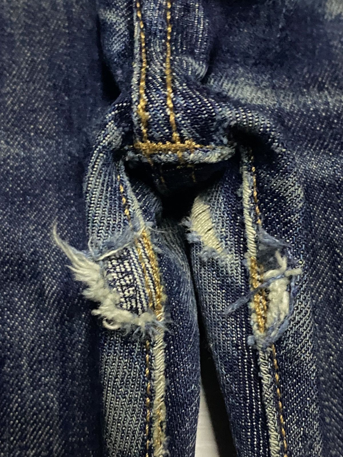 Levi's Vintage Levis 501 Y2K Faded Mud Wash Distressed Jeans Size US 32 / EU 48 - 11 Thumbnail