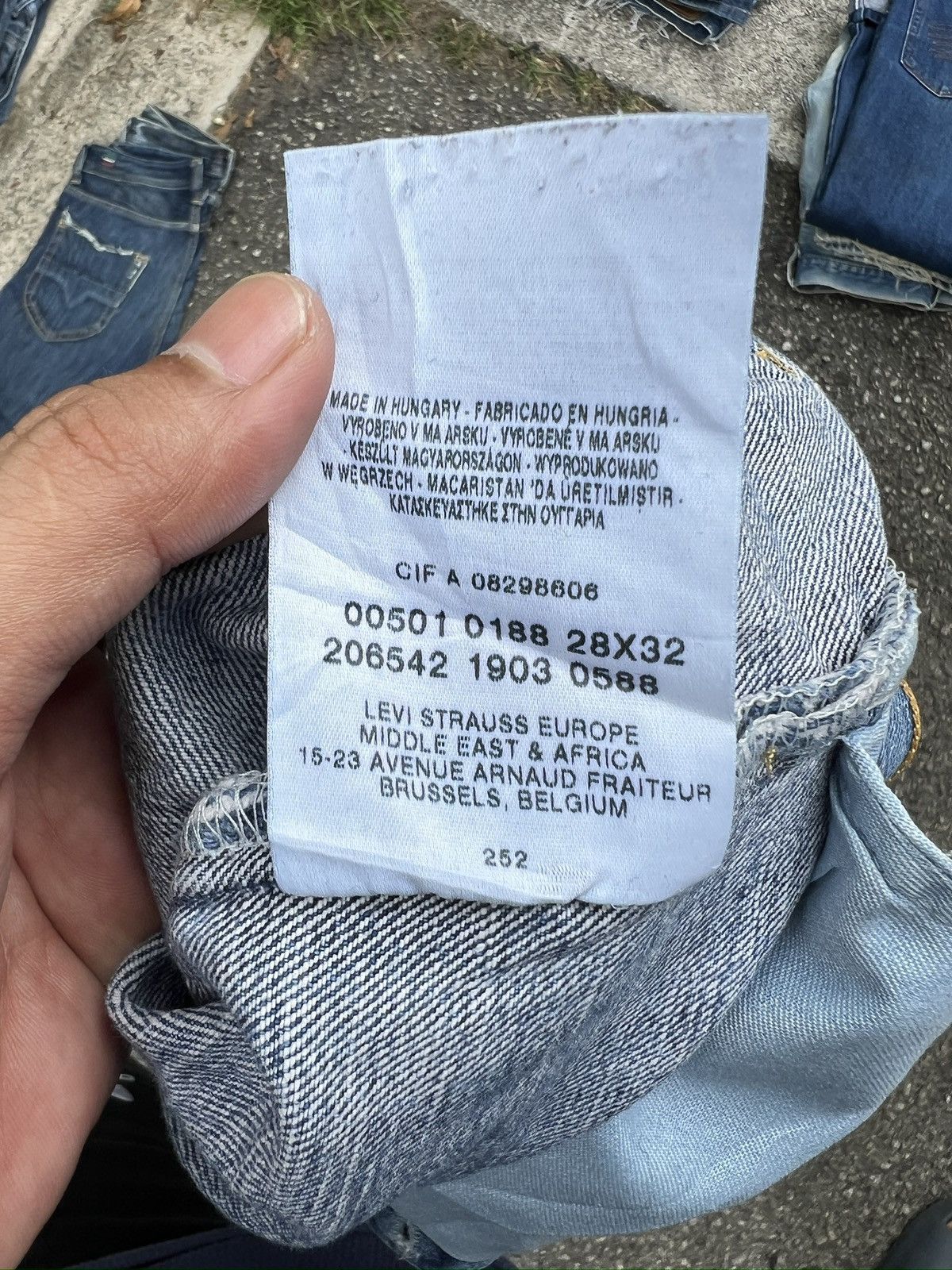 Levi's 15. Vintage 501 Levis 90s Size 32" / US 10 / IT 46 - 9 Thumbnail