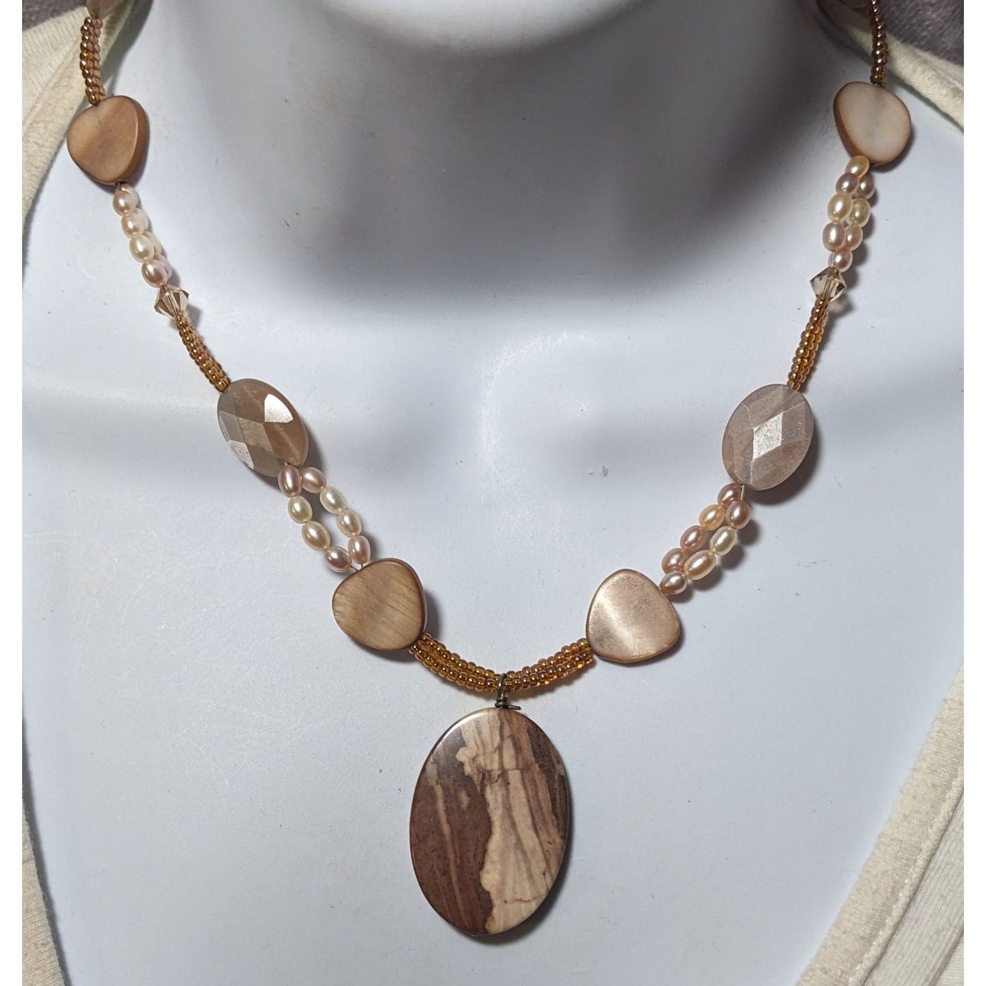 Other Brown Jasper Glass Pearl And Shell Beaded Necklace Size ONE SIZE - 2 Thumbnail
