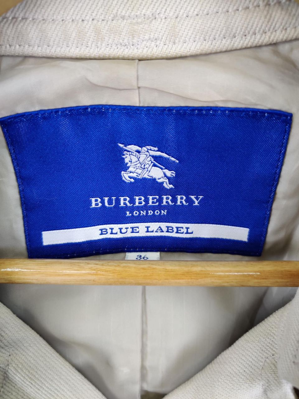 Burberry Vintage Burberry Blue Label Double Breasted Coat With Belted Size US S / EU 44-46 / 1 - 14 Thumbnail