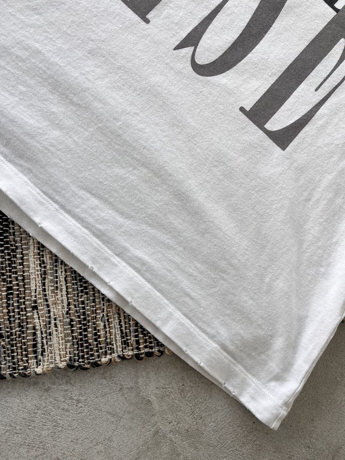 Allsaints Vintage AllSaints White TShirt Avantgarde Big logo Y2K Size US L / EU 52-54 / 3 - 11 Thumbnail