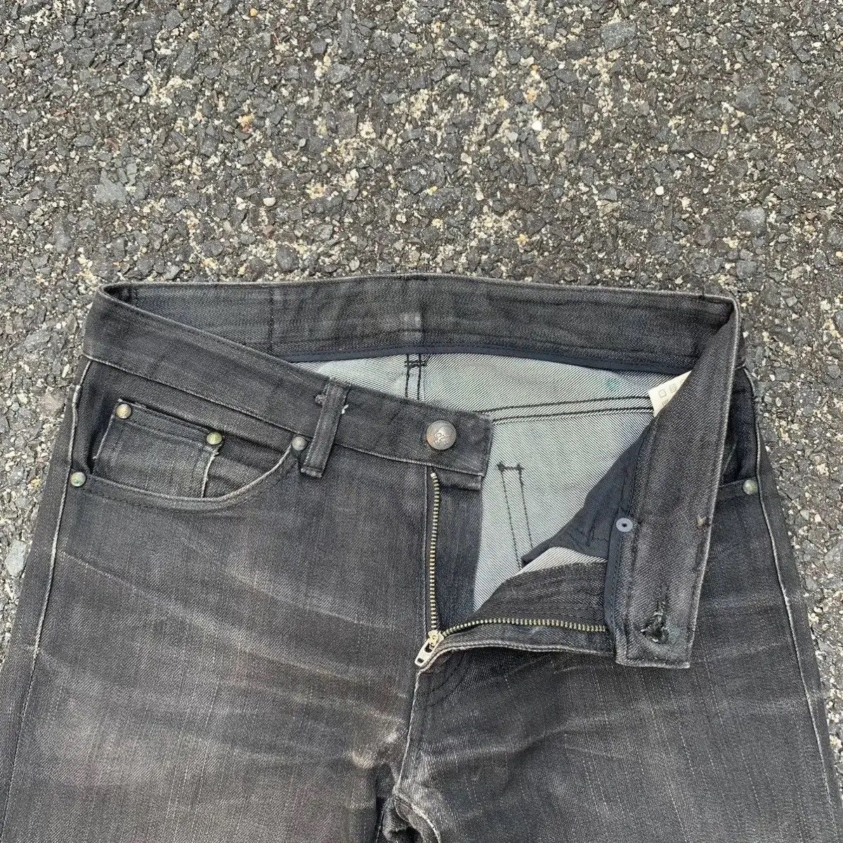 Skull Jeans by an Alchemist Skulls Y2K Japanese Vintage Jeans Faded Rugged Denim Pants Size US 33 - 6 Thumbnail