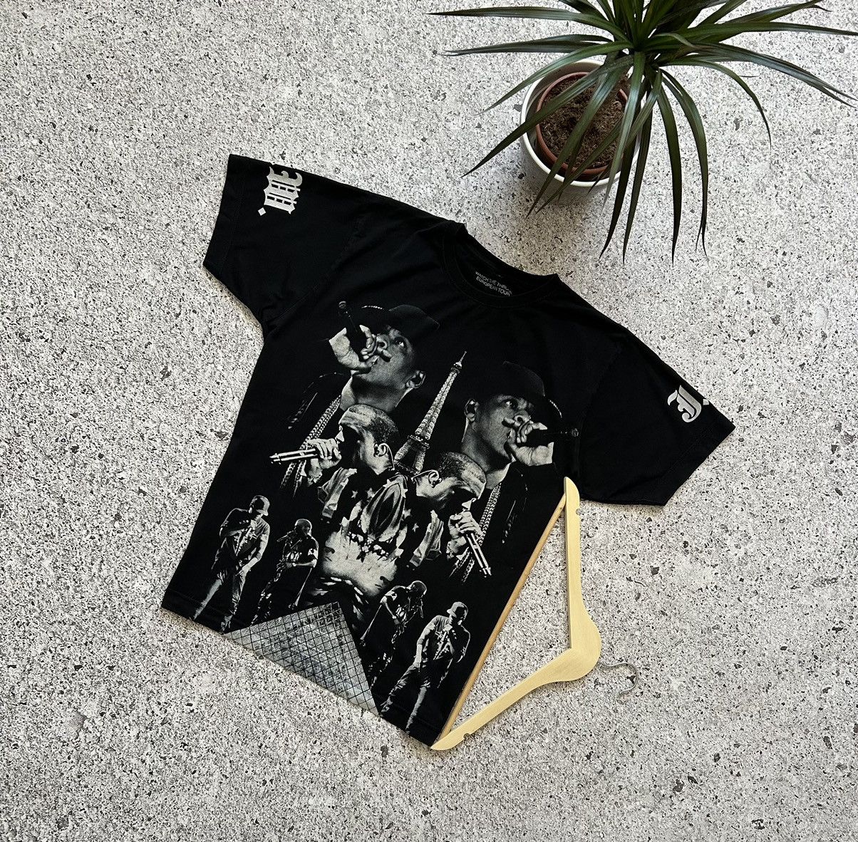Jay-Z × Kanye West Vintage Kanye West x Jay Z Watch The Throne Europe Tee Size US L / EU 52-54 / 3 - 1 Thumbnail