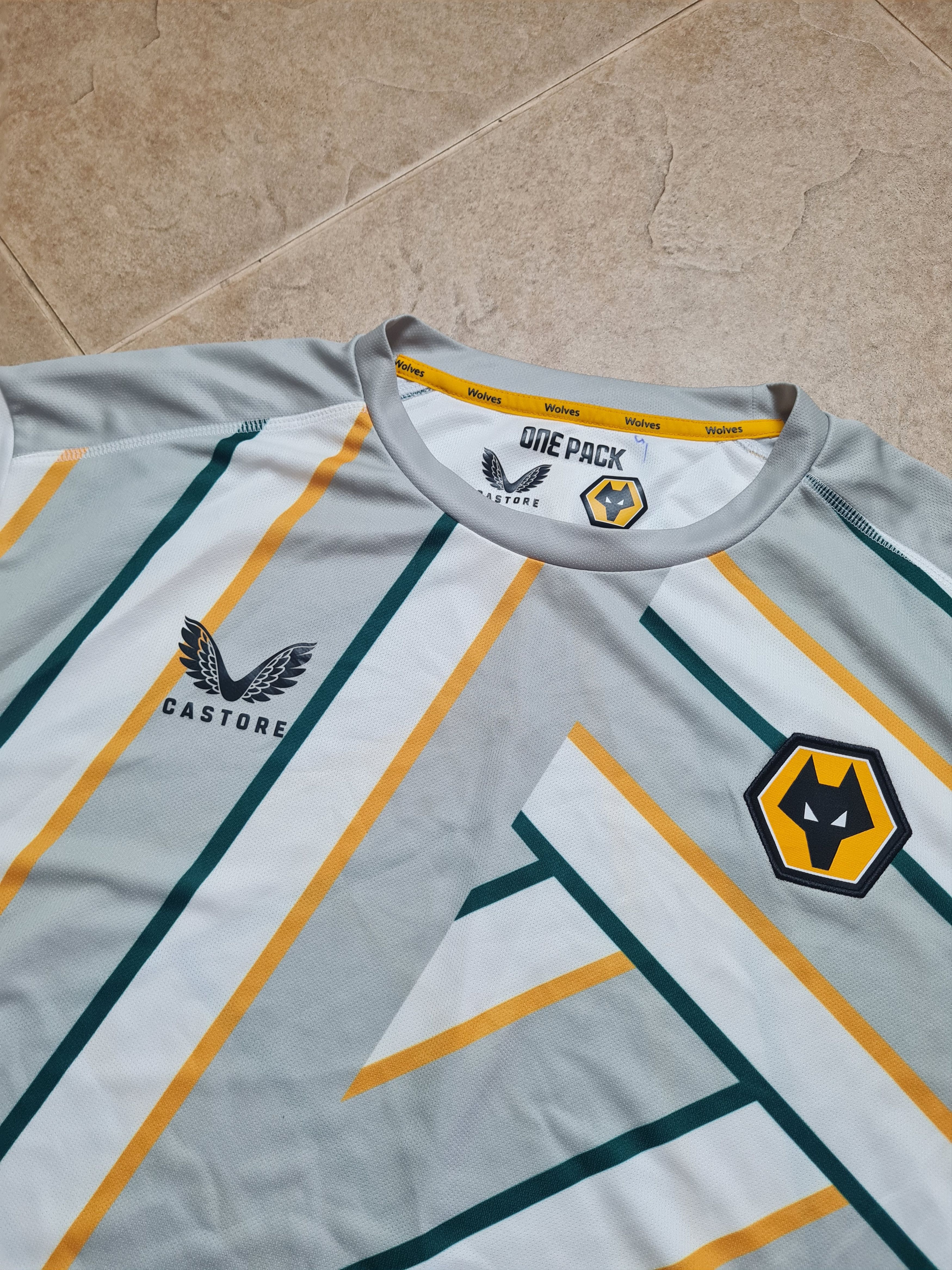 Castore Football jersey Camiseta Castore Wolverhampton Wanderers Size US XXL / EU 58 / 5 - 5 Thumbnail