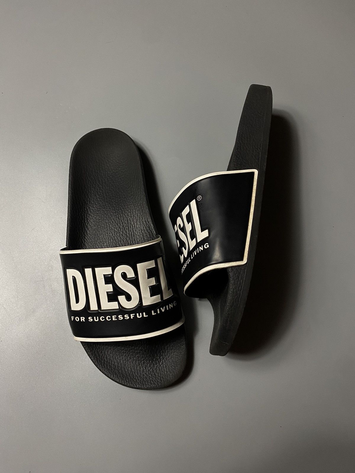 Diesel × Vintage Diesel summer flip flops slippers Size US 8.5 / EU 41-42 - 2 Thumbnail