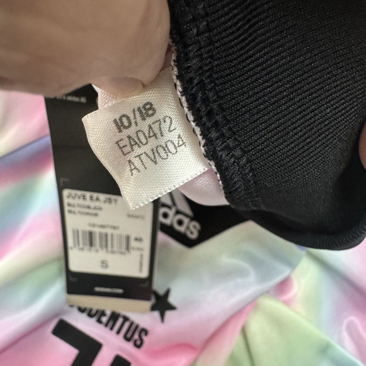 Adidas Juventus 18/19 EA sports special edition shirt (bnwt) Size US S / EU 44-46 / 1 - 8 Thumbnail