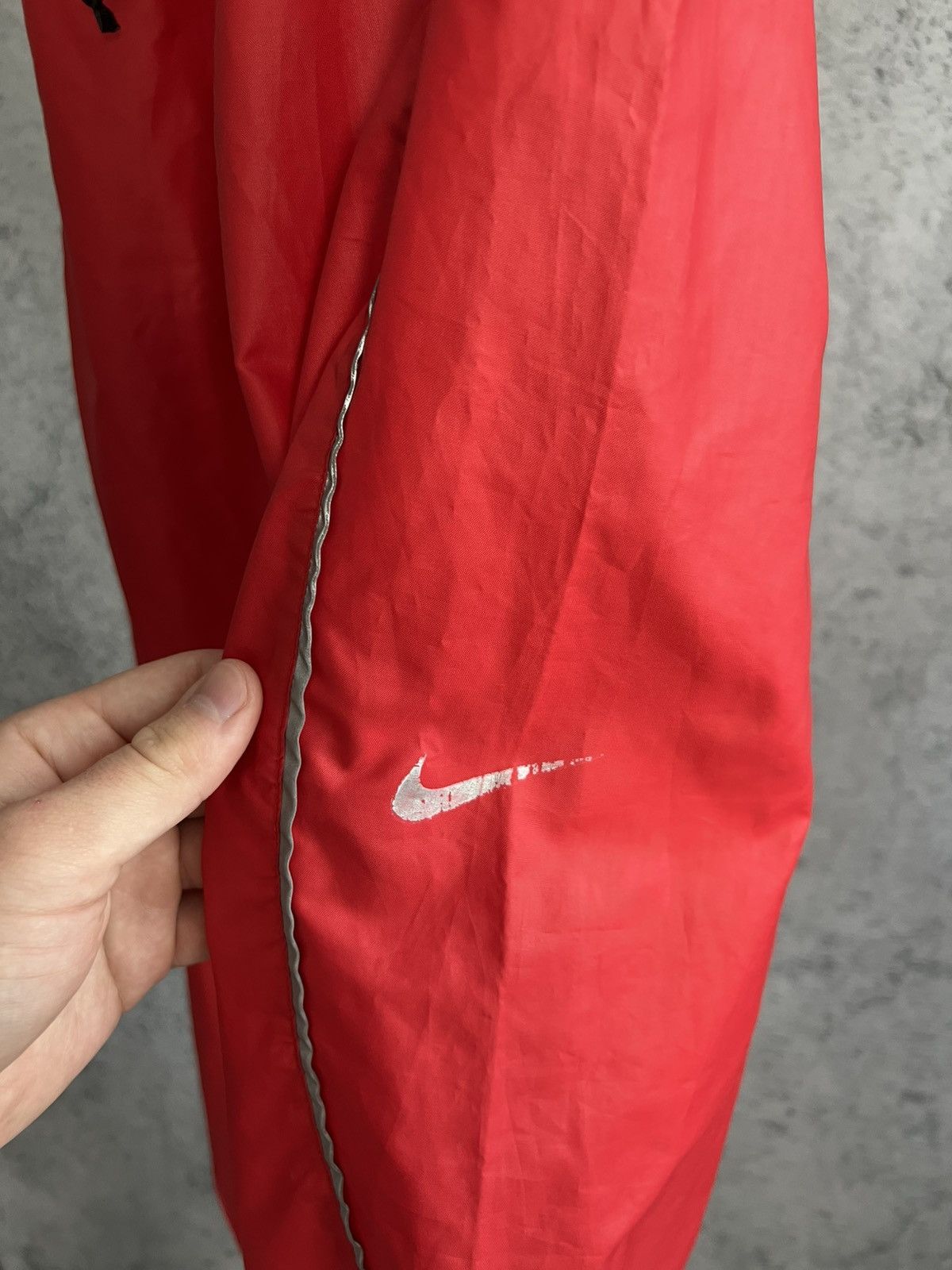 Nike Vintage Nike Y2K Pants 2000s Sportswear Pants Sweatpants Red Size US 32 / EU 48 - 20 Thumbnail