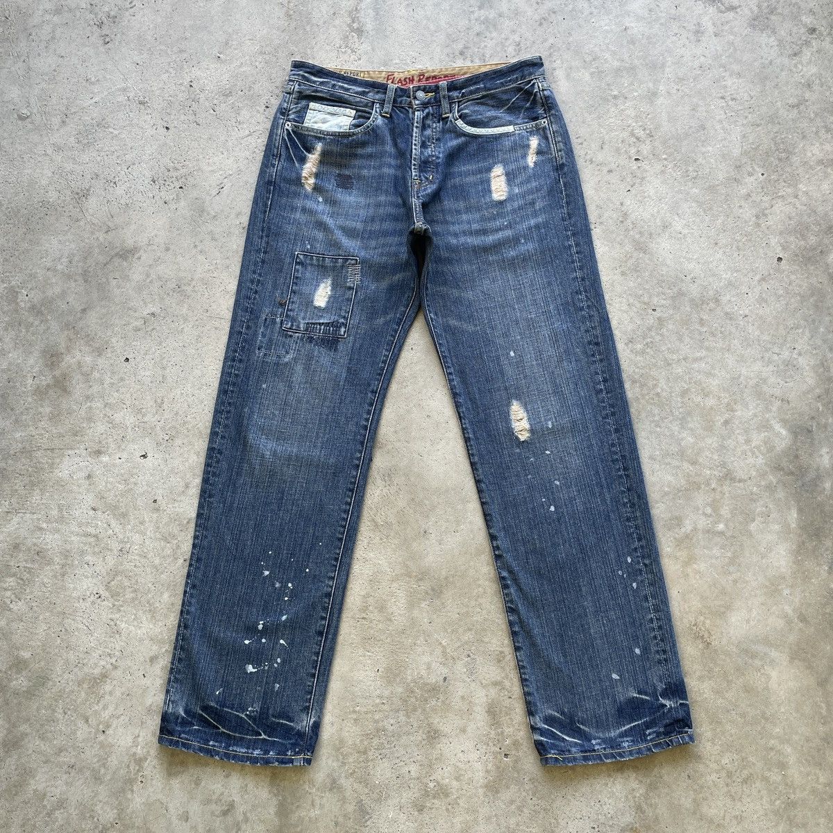 Japanese Brand × Jean × Vintage Vintage Japan Flash Report Distressed Faded Jeans Pants W32 Size US 33 - 1 Thumbnail
