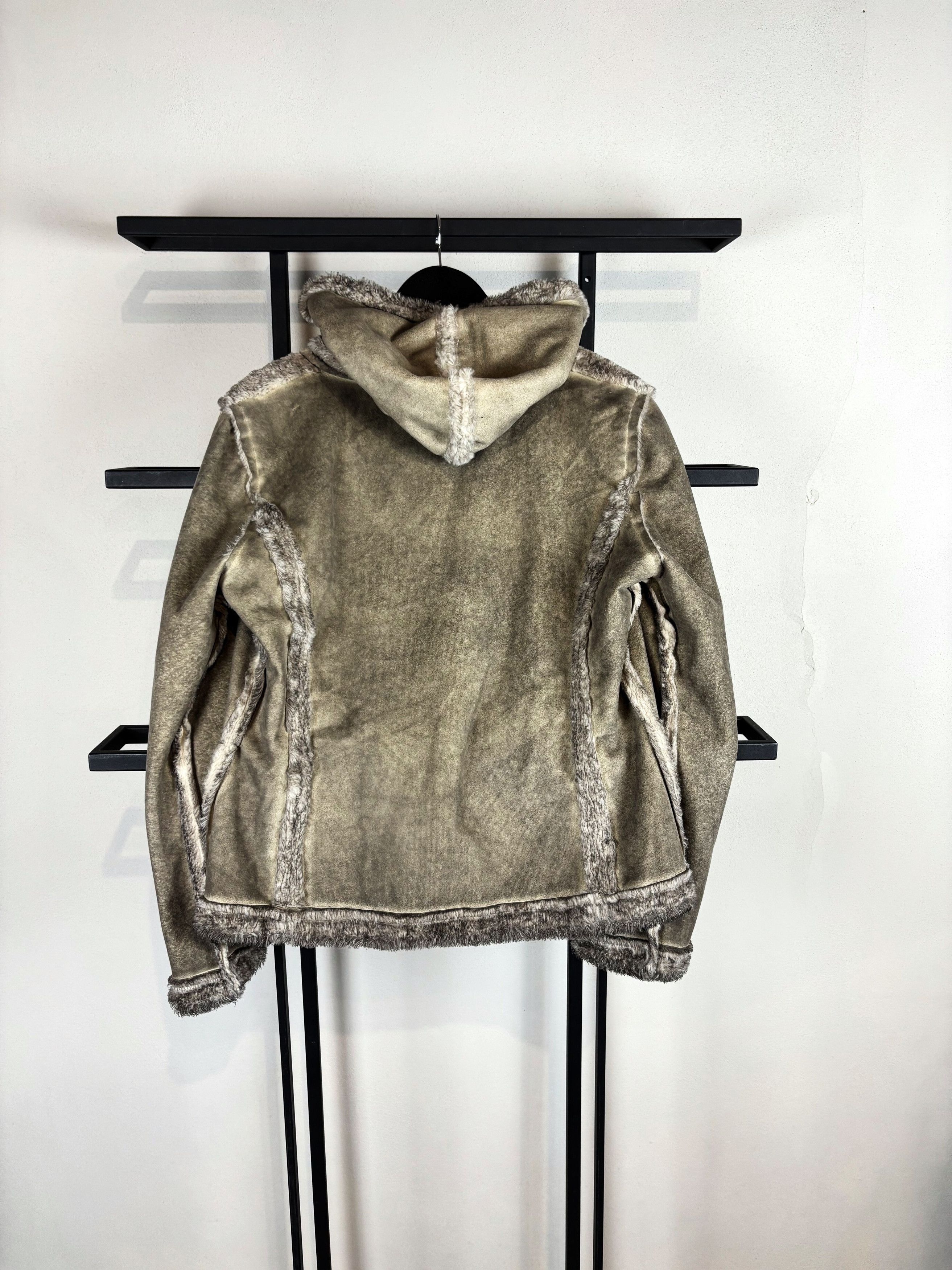 Vintage Vintage Shearling Toggle Jacket Hooded Y2K Grunge Streetwear Size US M / EU 48-50 / 2 - 6 Thumbnail