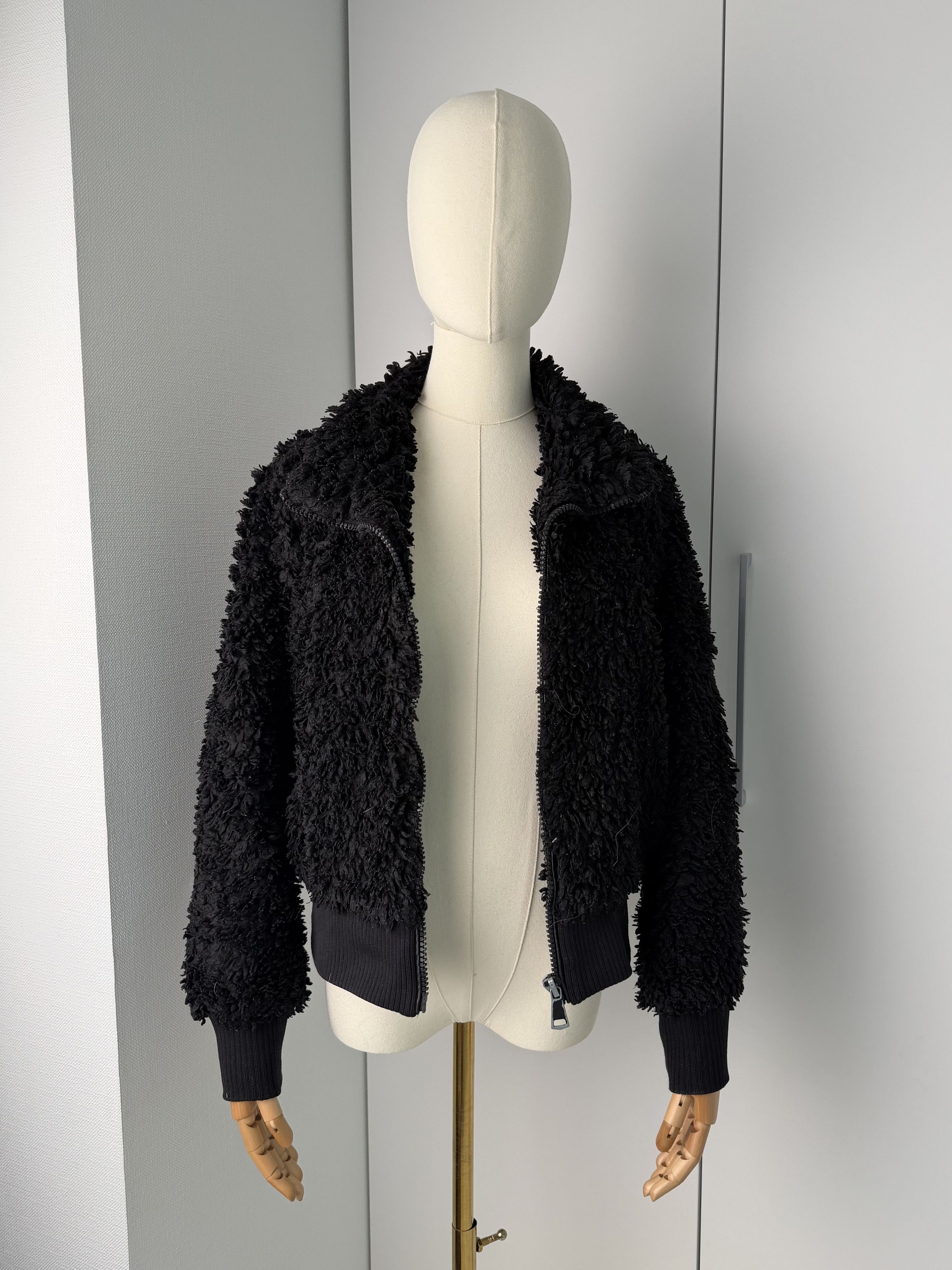 Vintage Vintage Black Teddy Fleece Jacket Women's Zip Up Cropped Size M / US 6-8 / IT 42-44 - 3 Thumbnail
