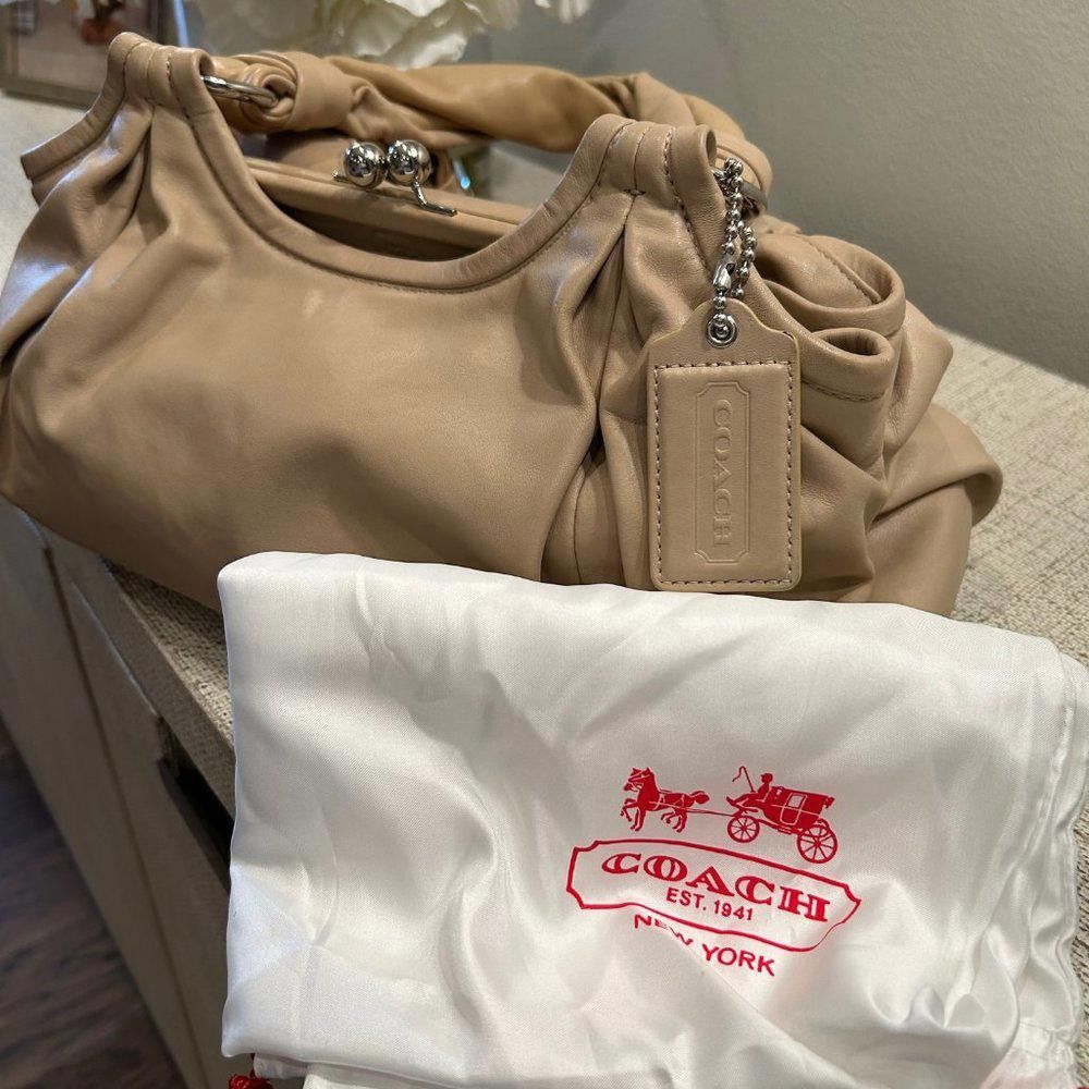 Coach Coach Parker Leather Handbag Size ONE SIZE - 4 Thumbnail