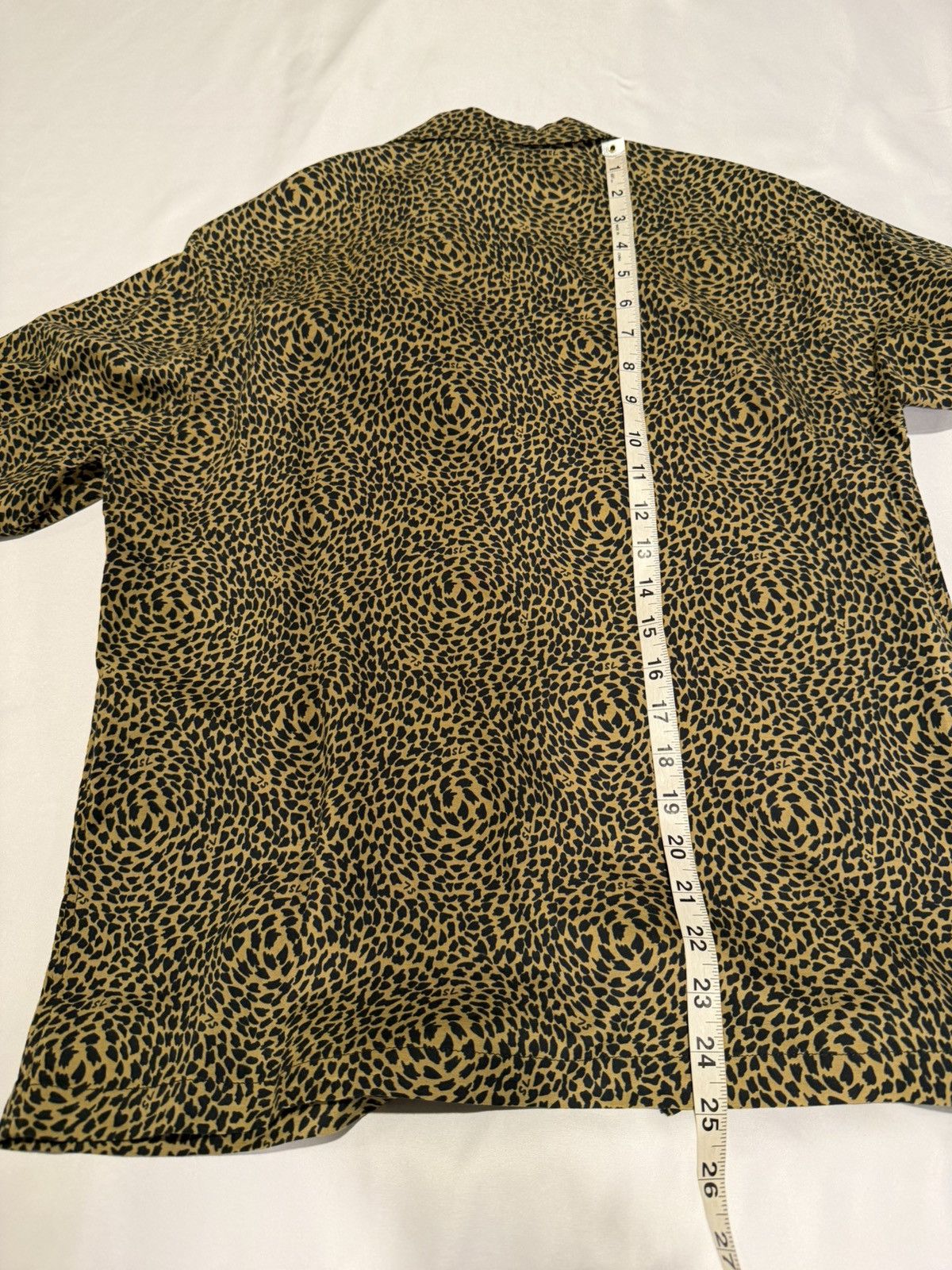 Saint Laurent Paris Saint Laurent men leopard print shirt. M. $890 Size US M / EU 48-50 / 2 - 6 Thumbnail
