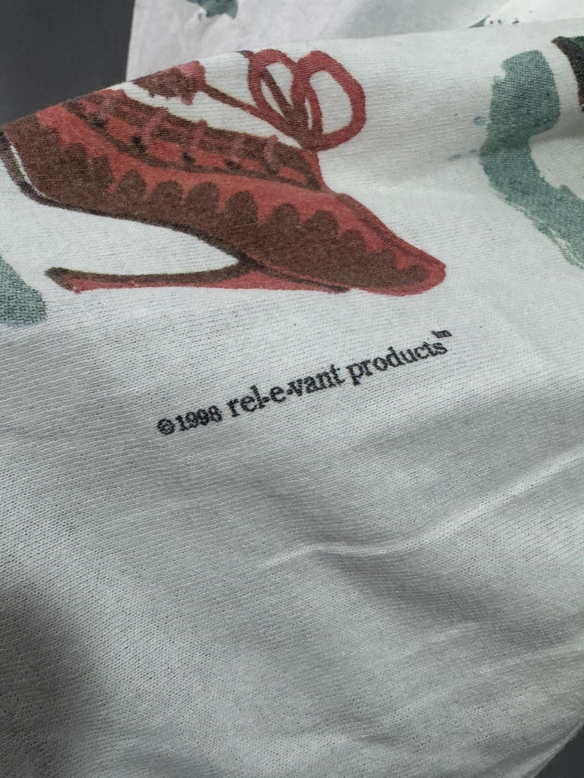 Vintage vintage ‘ 90 REL-E-EVAN PRODUCT overprinted tee Size US XL / EU 56 / 4 - 8 Thumbnail