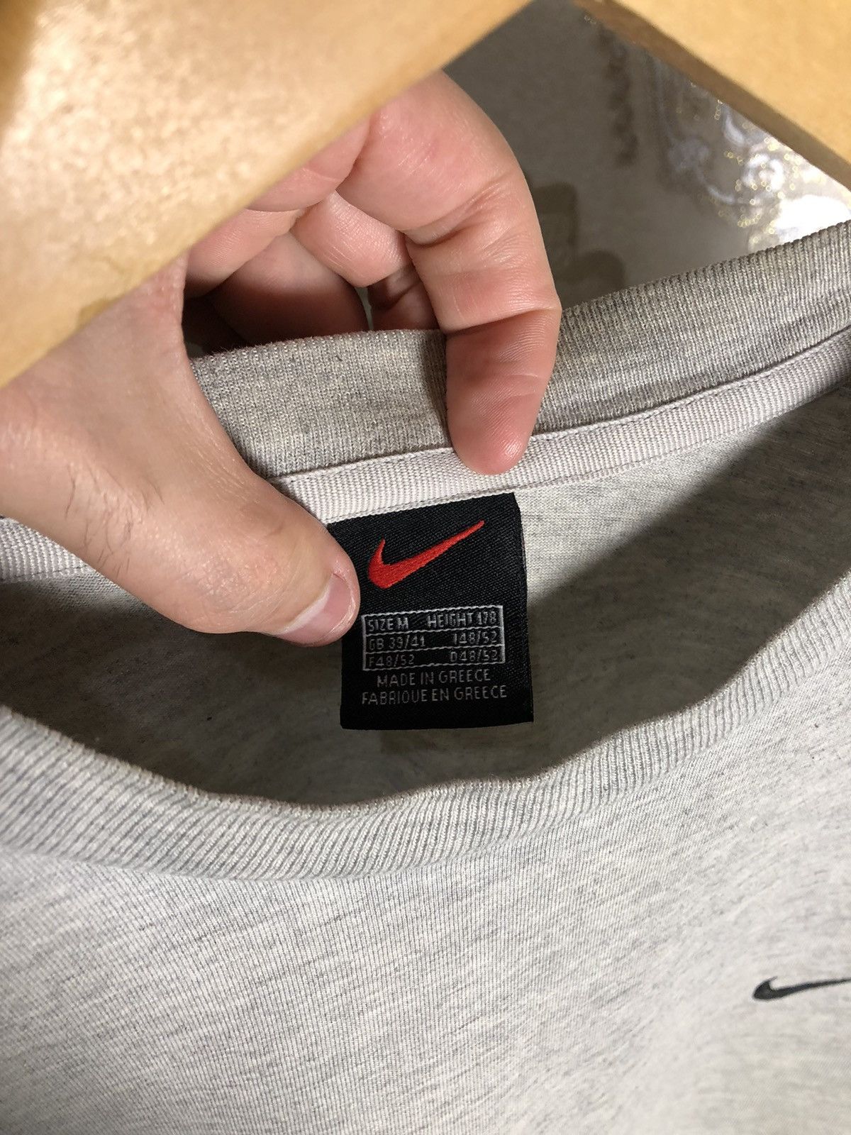 Nike VINTAGE NIKE RETRO T-SHIRT CASUAL DESIGNER SWOOSH Y2K 90s Size US M / EU 48-50 / 2 - 3 Thumbnail