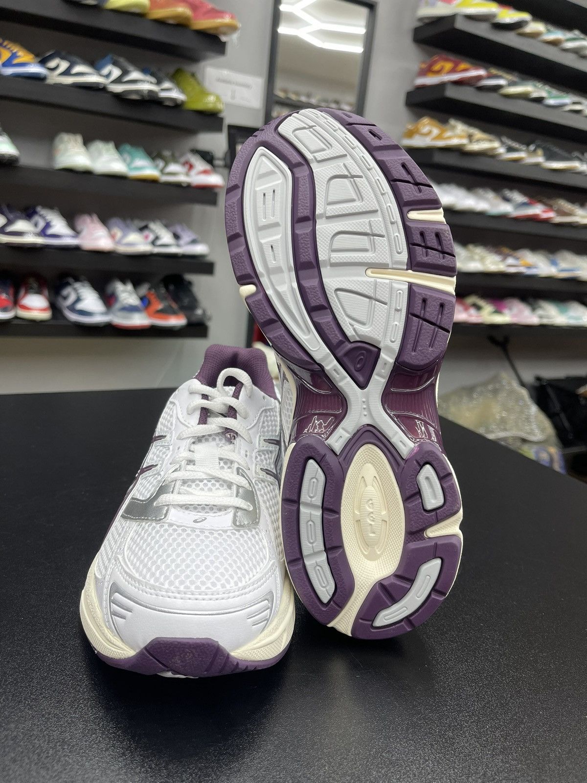 Asics Size 5.5/7w - Asics Gel-1130 White Deep Plum Size US 5.5 / EU 38 - 8 Thumbnail