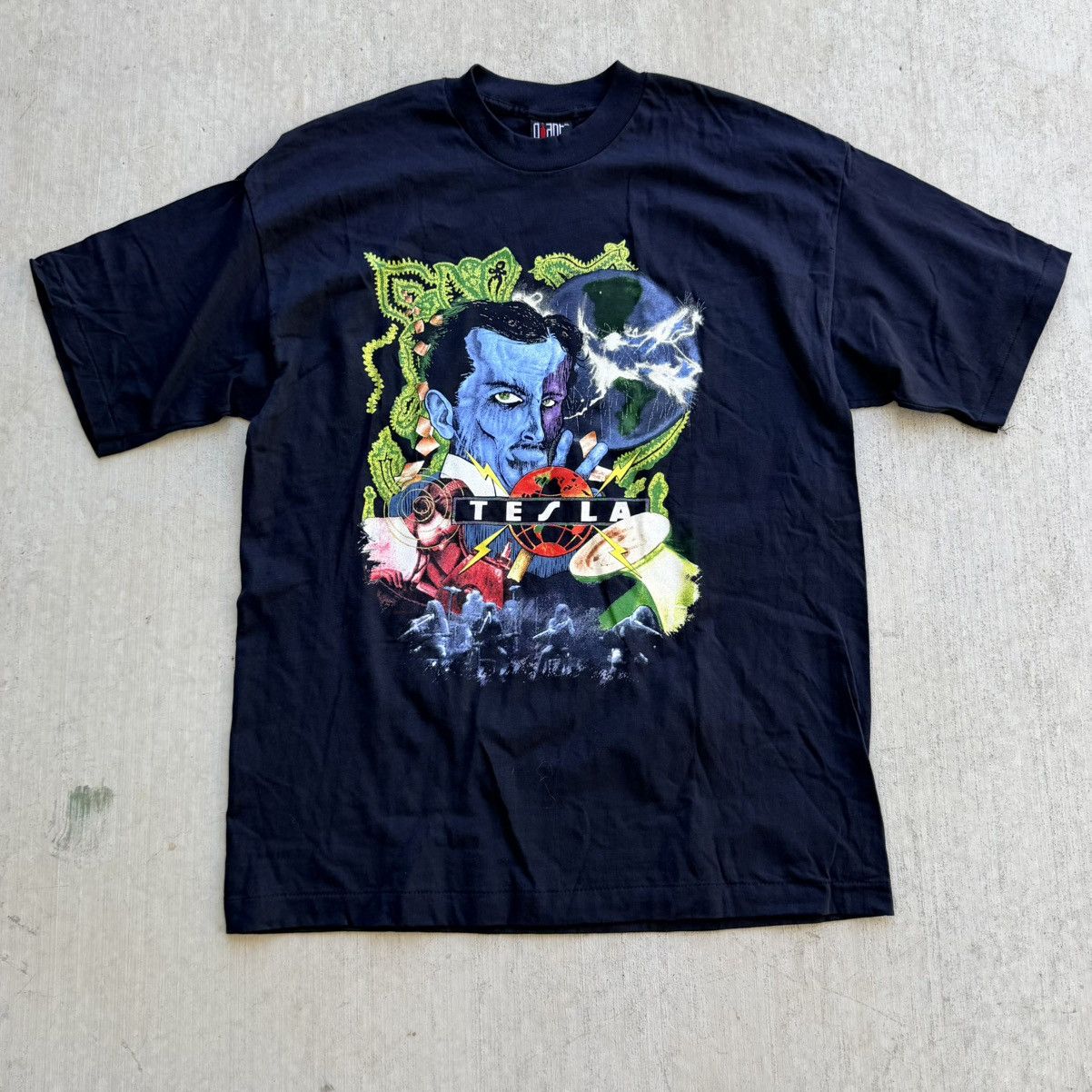 Giant 90s Vintage Tool T-Shirt Size Large | Grailed