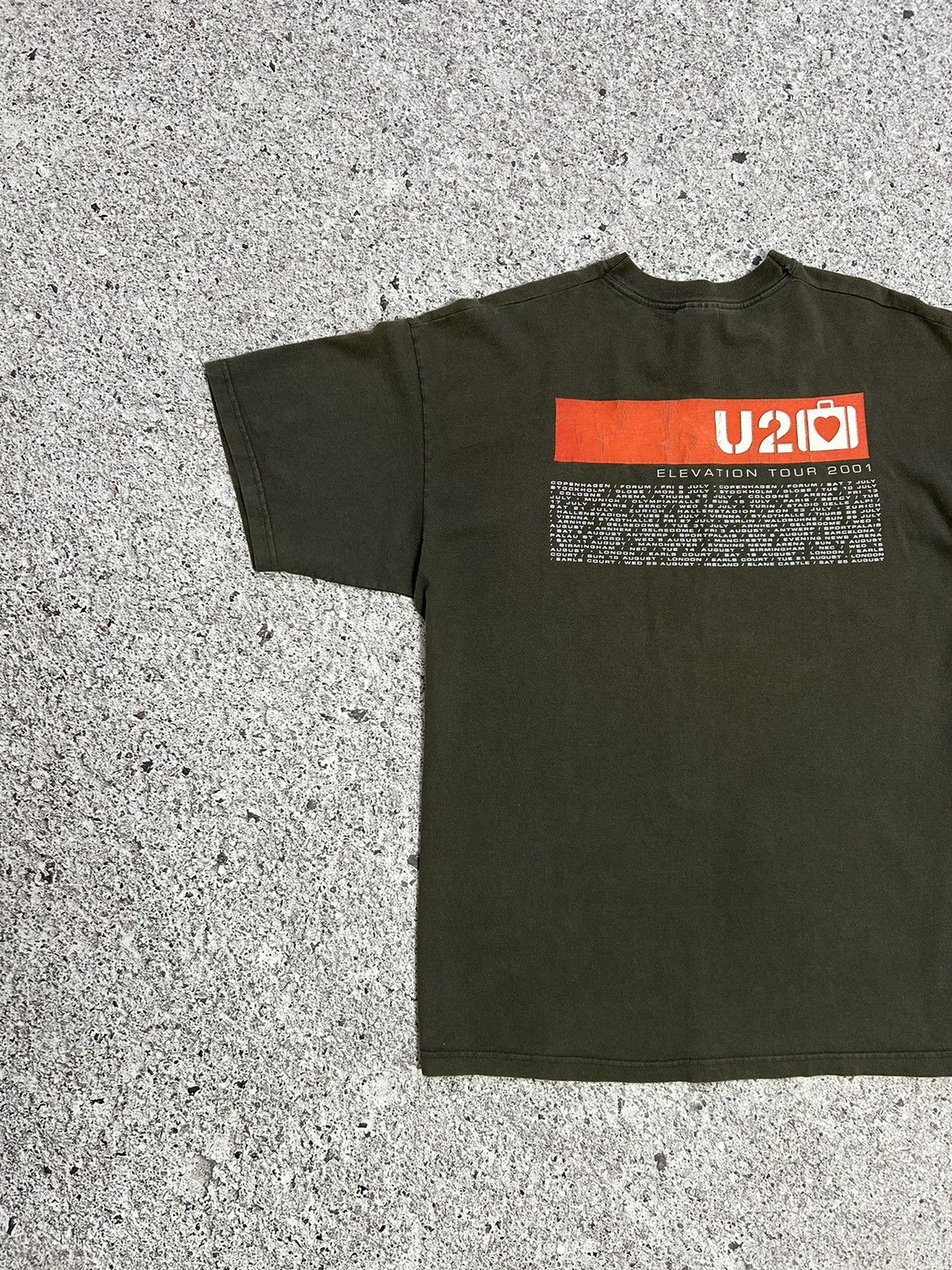 Band Tees × Vintage Vintage U2 Elevation Tour 2001 Rock Band T-Shirt Size US XL / EU 56 / 4 - 7 Thumbnail