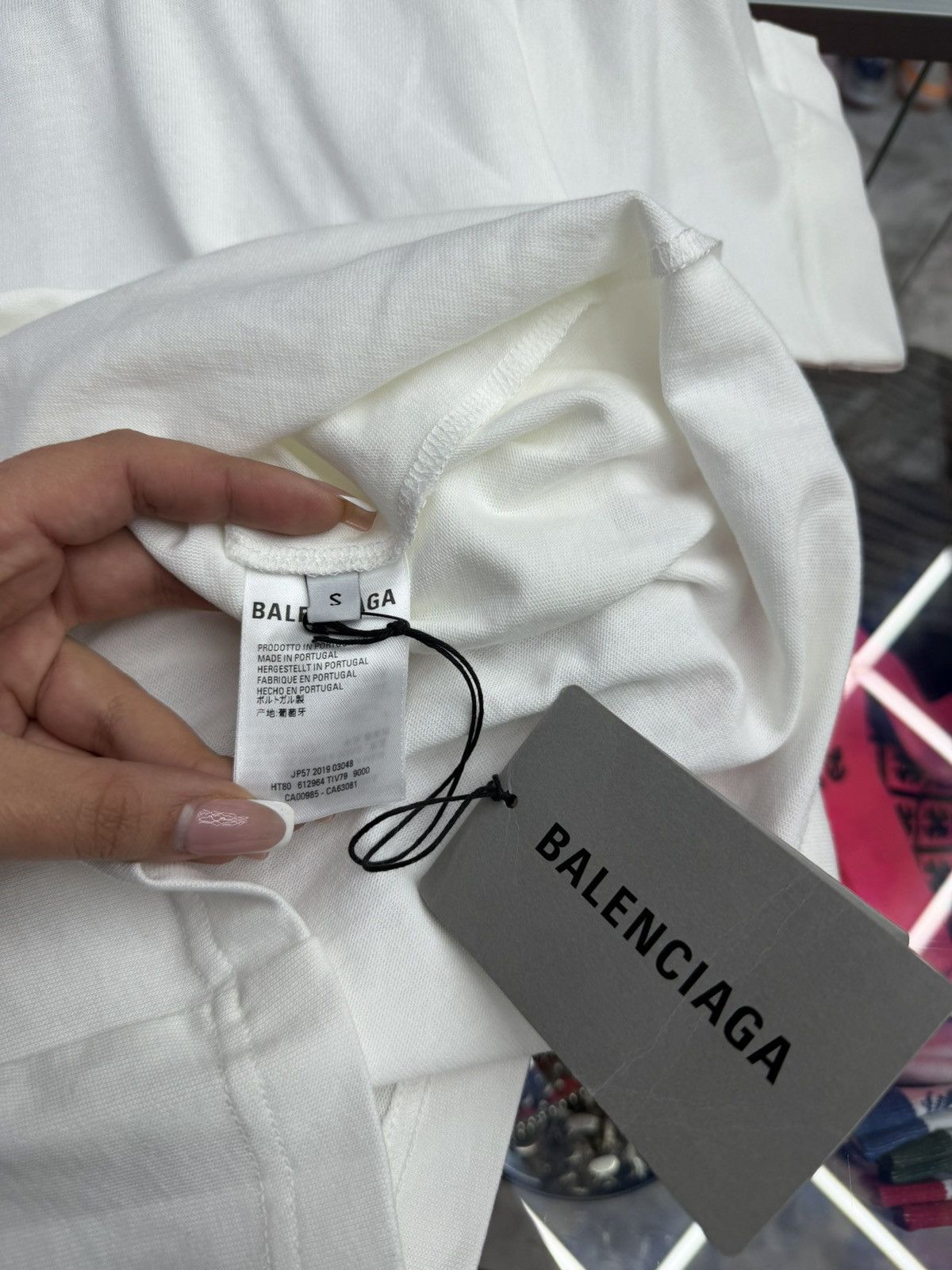 Balenciaga Balenciaga White Mastercard Tee Size S / US 4 / IT 40 - 7 Thumbnail