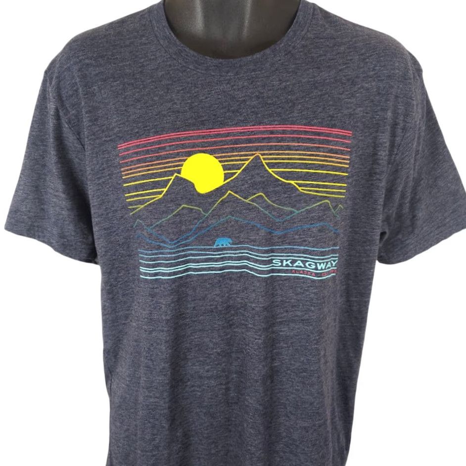Vintage Blue 84 Skagway Alaska T Shirt Mens M Gray Grizzly Bear Travel Destination Tee Shirt Size US M / EU 48-50 / 2 - 2 Thumbnail