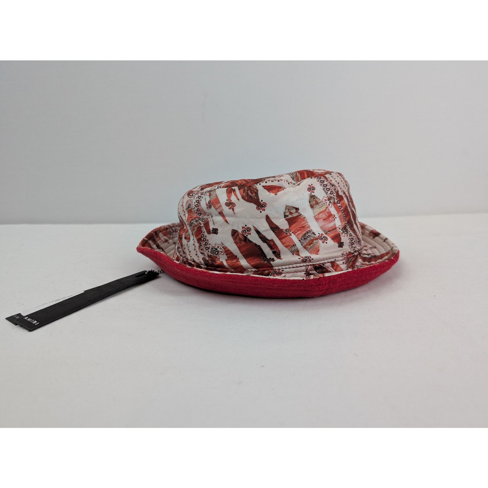 Amiri o1rshd1 Size: OS / Bandana Reversible Bucket Hat / Cap Red Size ONE SIZE - 2 Thumbnail