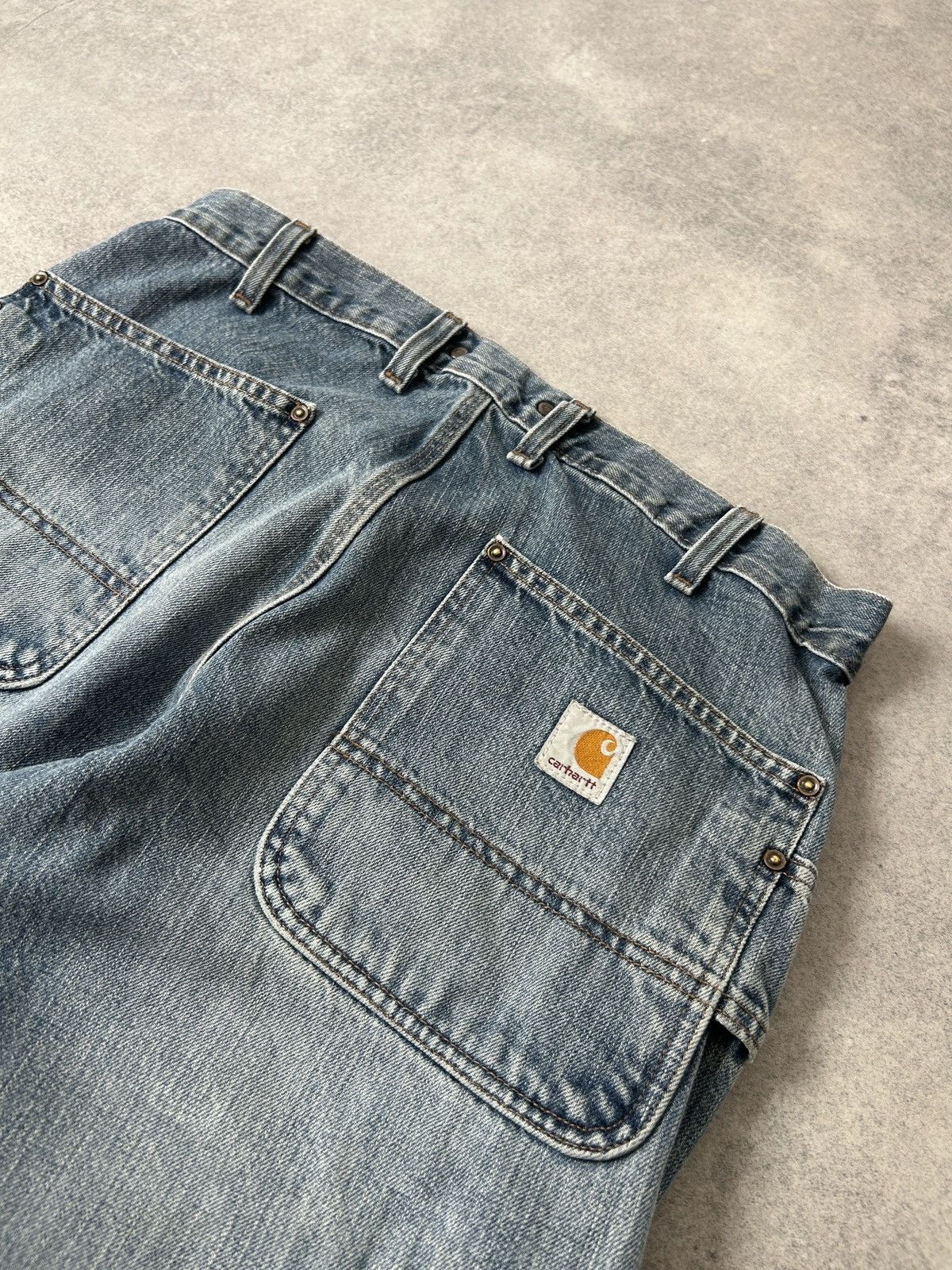 Carhartt Vintage Carhartt dungarees fit jeans mens 33/30 Size US 33 - 4 Thumbnail