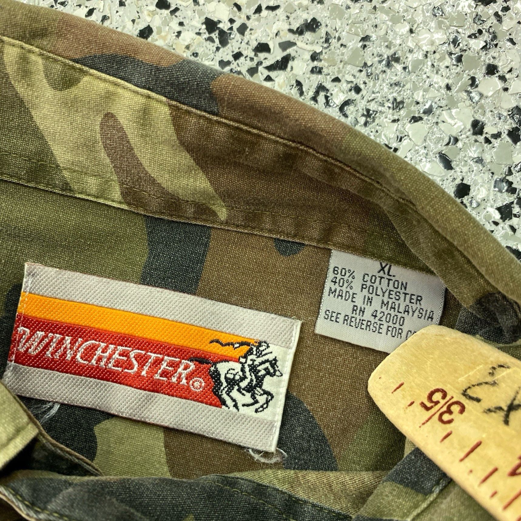 Logo 7 VINTAGE Winchester Button-Up Shirt Men’s XL Camouflage Hunting Logo DUCK LOGO Flaw Size US XL / EU 56 / 4 - 2 Thumbnail