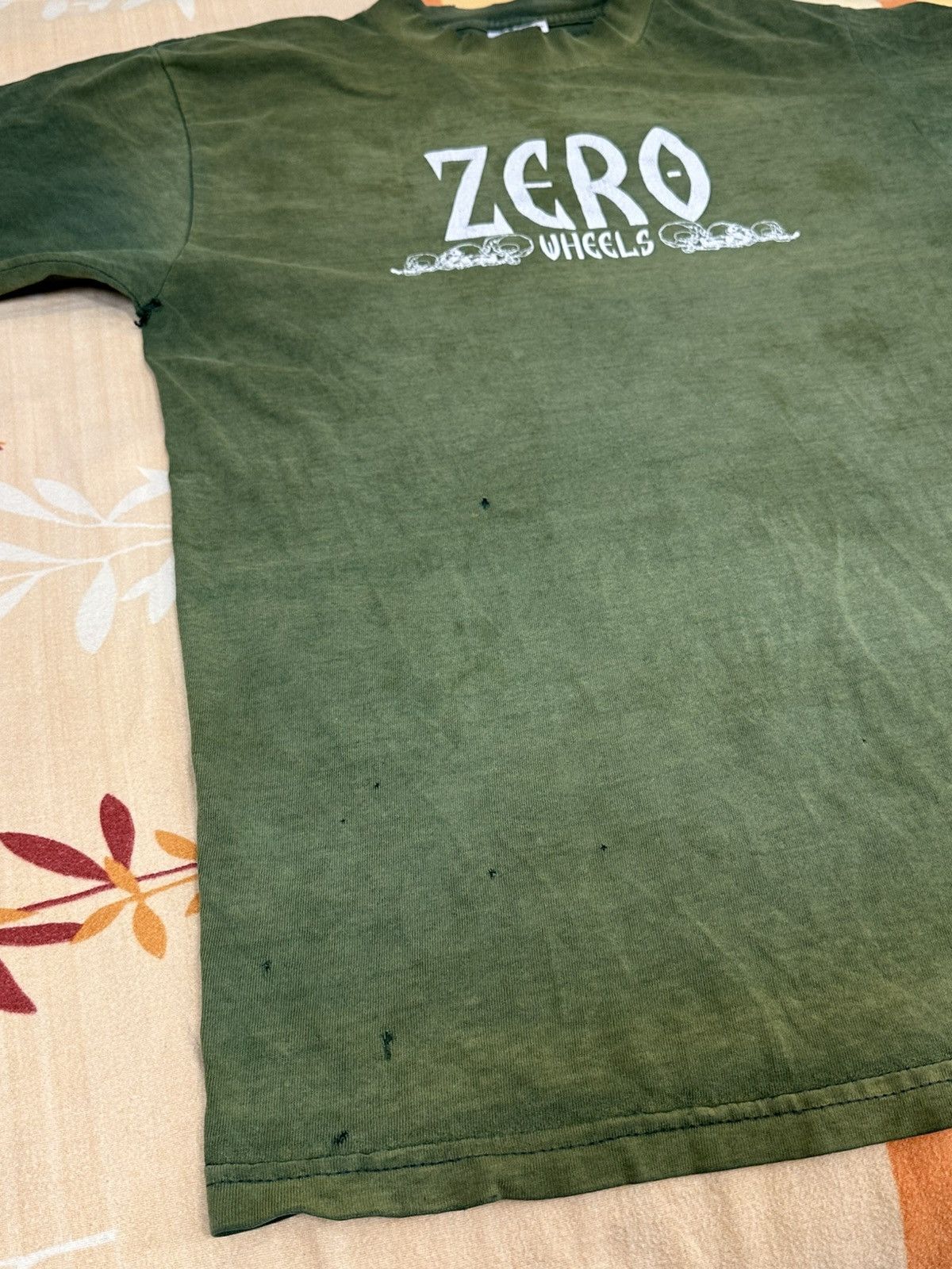 Zero Skateboards 🔥 RARE Zero Skateboarding Logo Faded Vintage Logo T Shirt Size US L / EU 52-54 / 3 - 6 Thumbnail