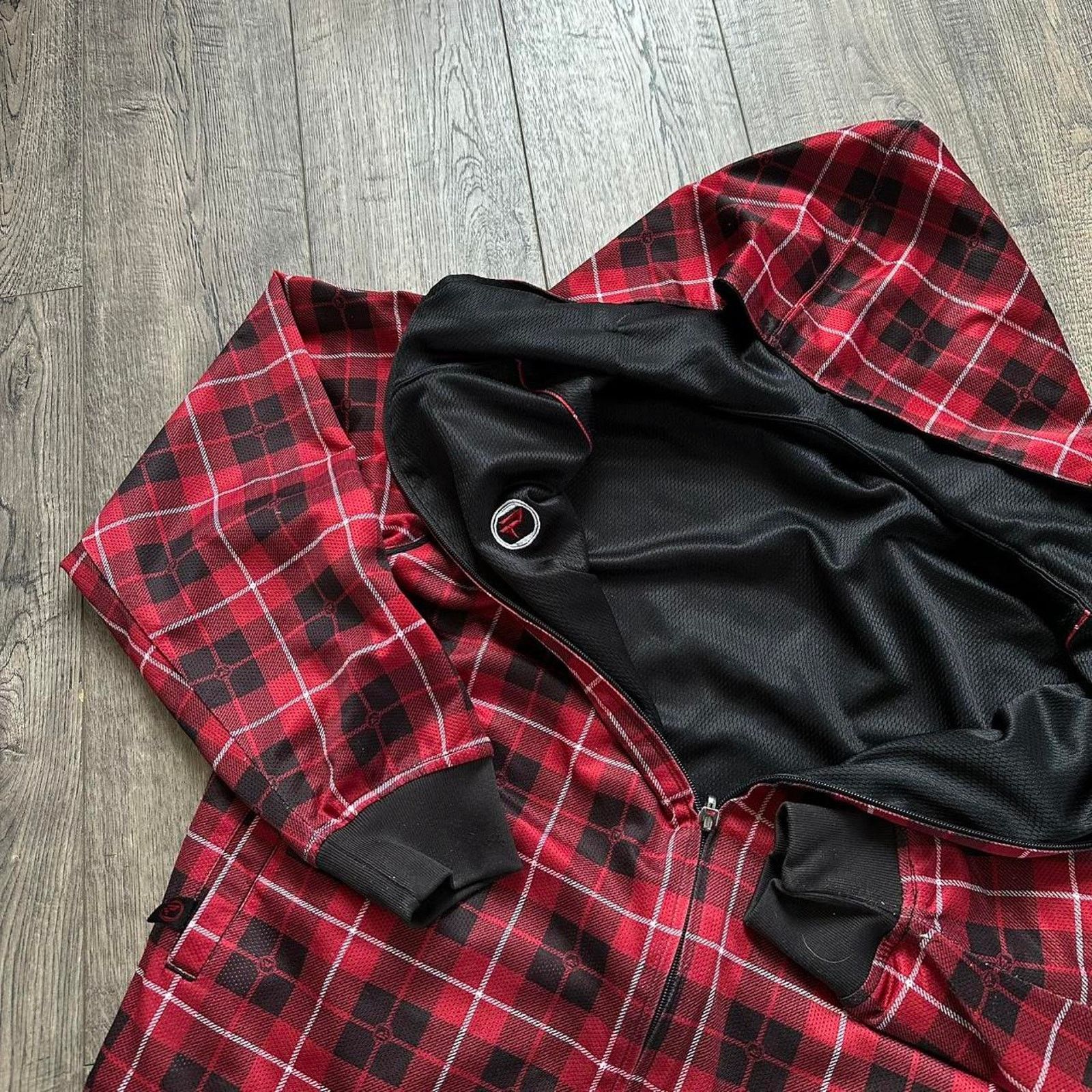 Vintage Vintage 00s Y2K Reversible Black Red Plaid Zip Up Hoodie Size US M / EU 48-50 / 2 - 6 Thumbnail