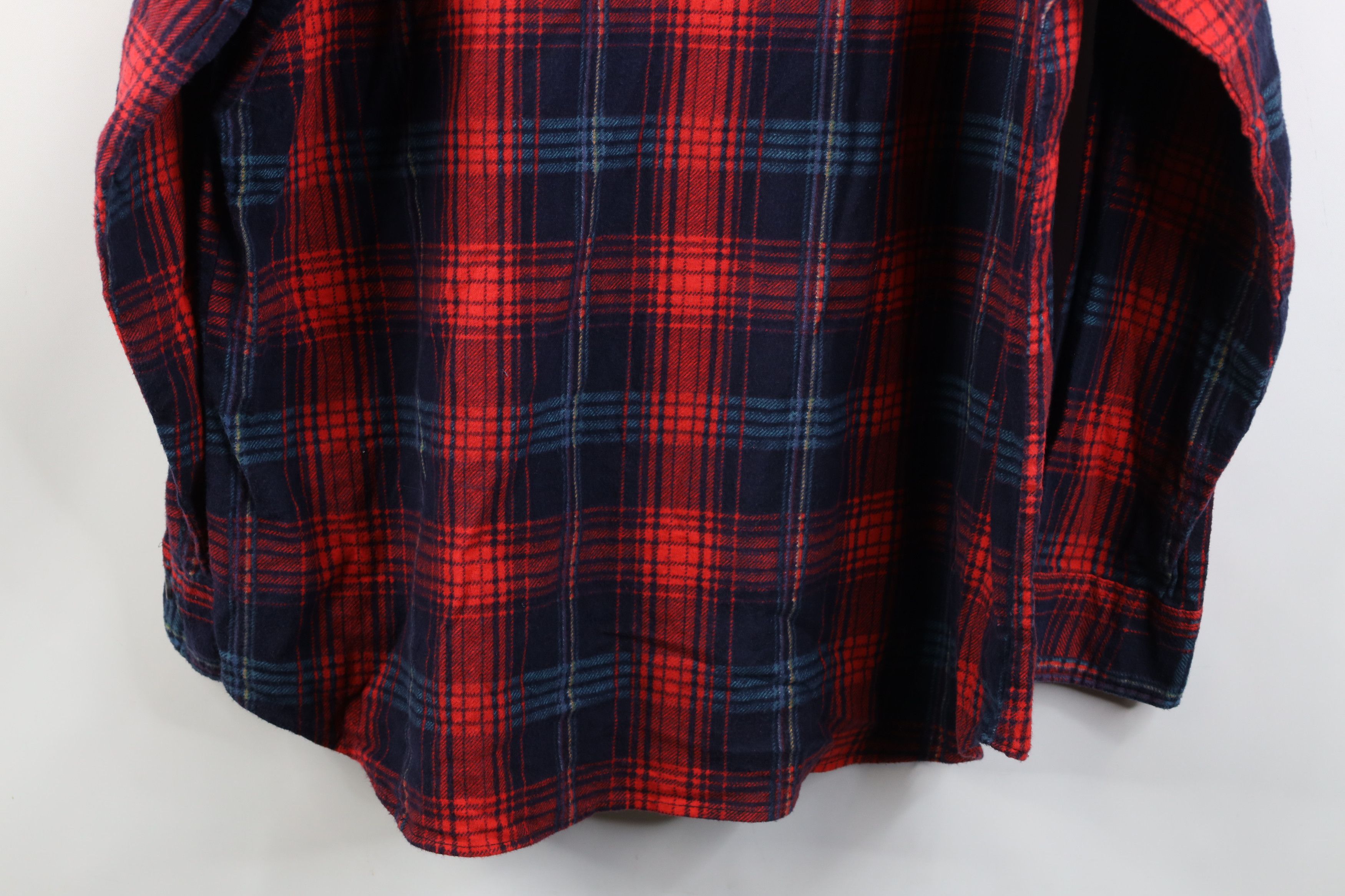 Vintage Vintage 90s Streetwear Collared Button Shirt Red Plaid Size US XL / EU 56 / 4 - 11 Thumbnail