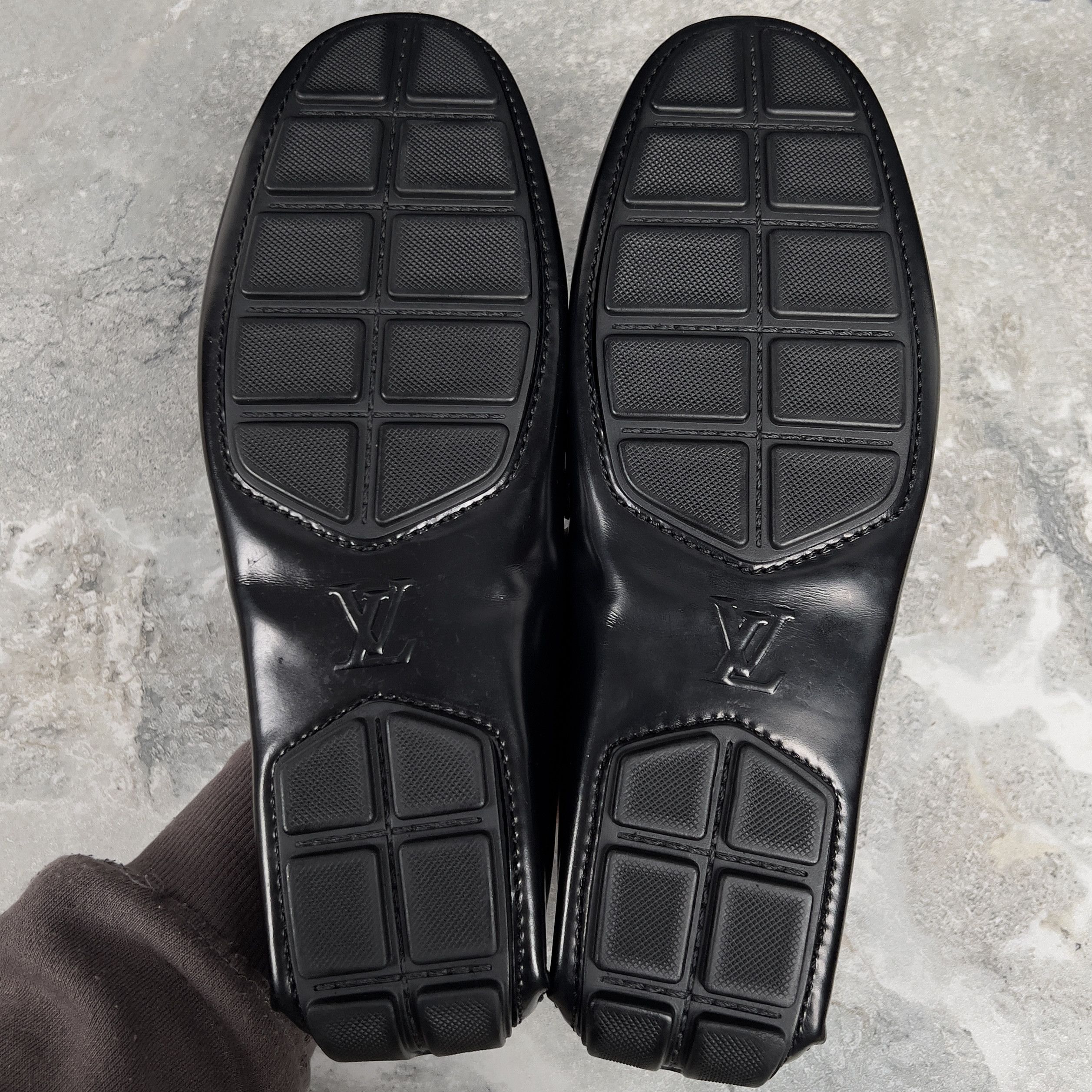 Louis Vuitton Louis Vuitton Racetrack Driving Moccasin Glazed Leather Size US 9 / EU 42 - 11 Thumbnail