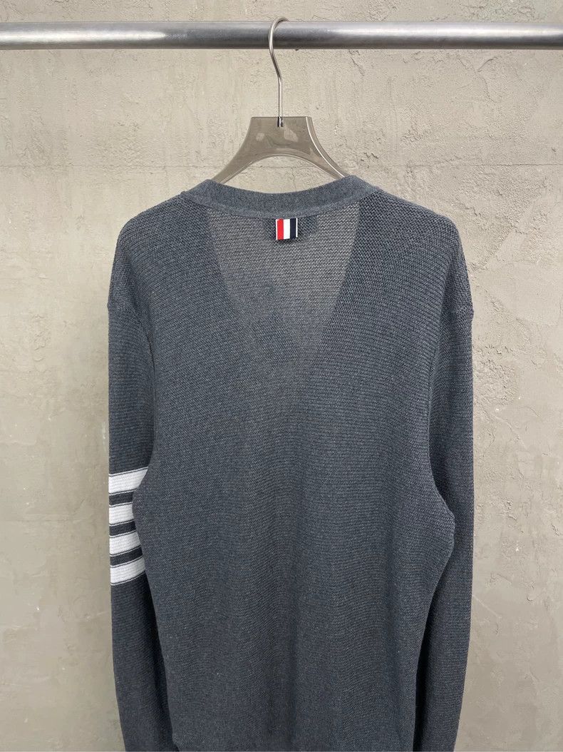 Thom Browne Thom browne Gray four-striped knitted cardigan jacket 2504- Size US XL / EU 56 / 4 - 4 Thumbnail