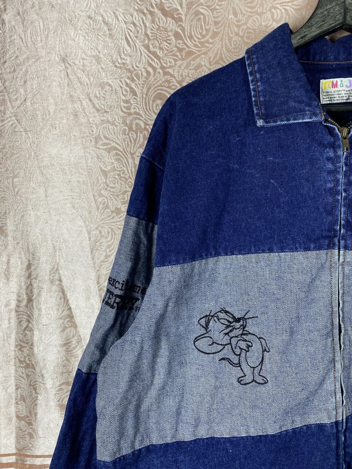 Vintage Vintage Tom & Jerry Two Tone Denim Embroidery Jacket Cartoon Size US L / EU 52-54 / 3 - 6 Thumbnail