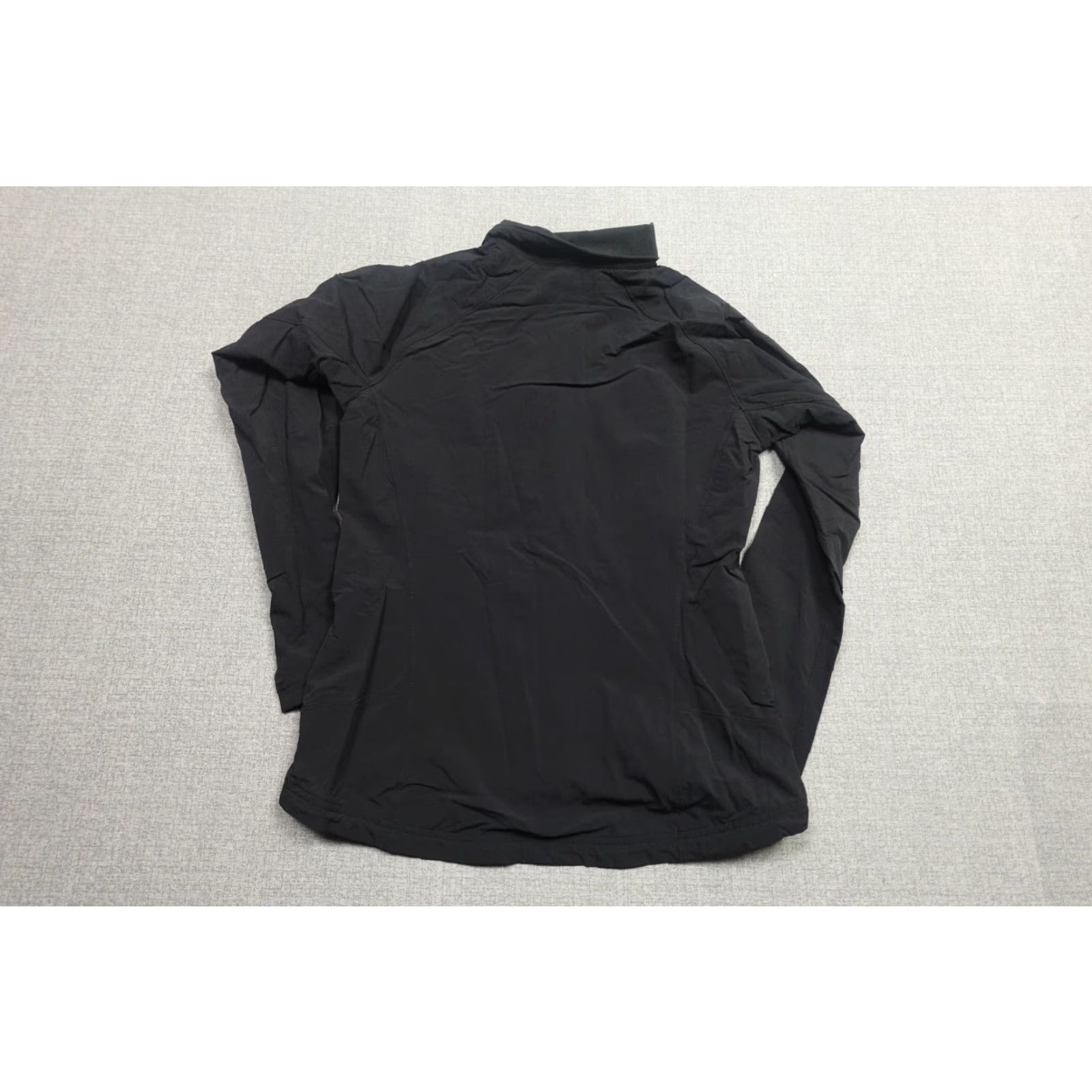 Mountain Hardwear Mountain Hardwear Jacket Womens Small Black Lightweight Windbreaker Regular Sweatshirt? Size S / US 4 / IT 40 - 5 Thumbnail