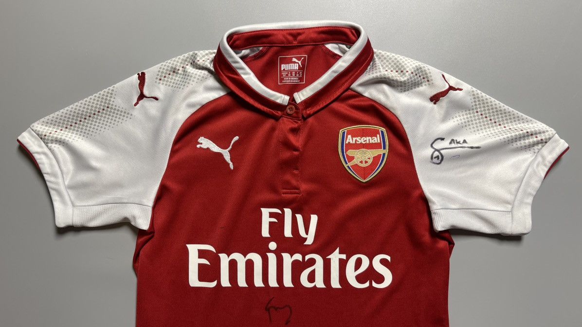 Puma WOMENS ARSENAL PUMA 2017/2018 FOOTBALL HOME JERSEY Size S / US 4 / IT 40 - 2 Thumbnail