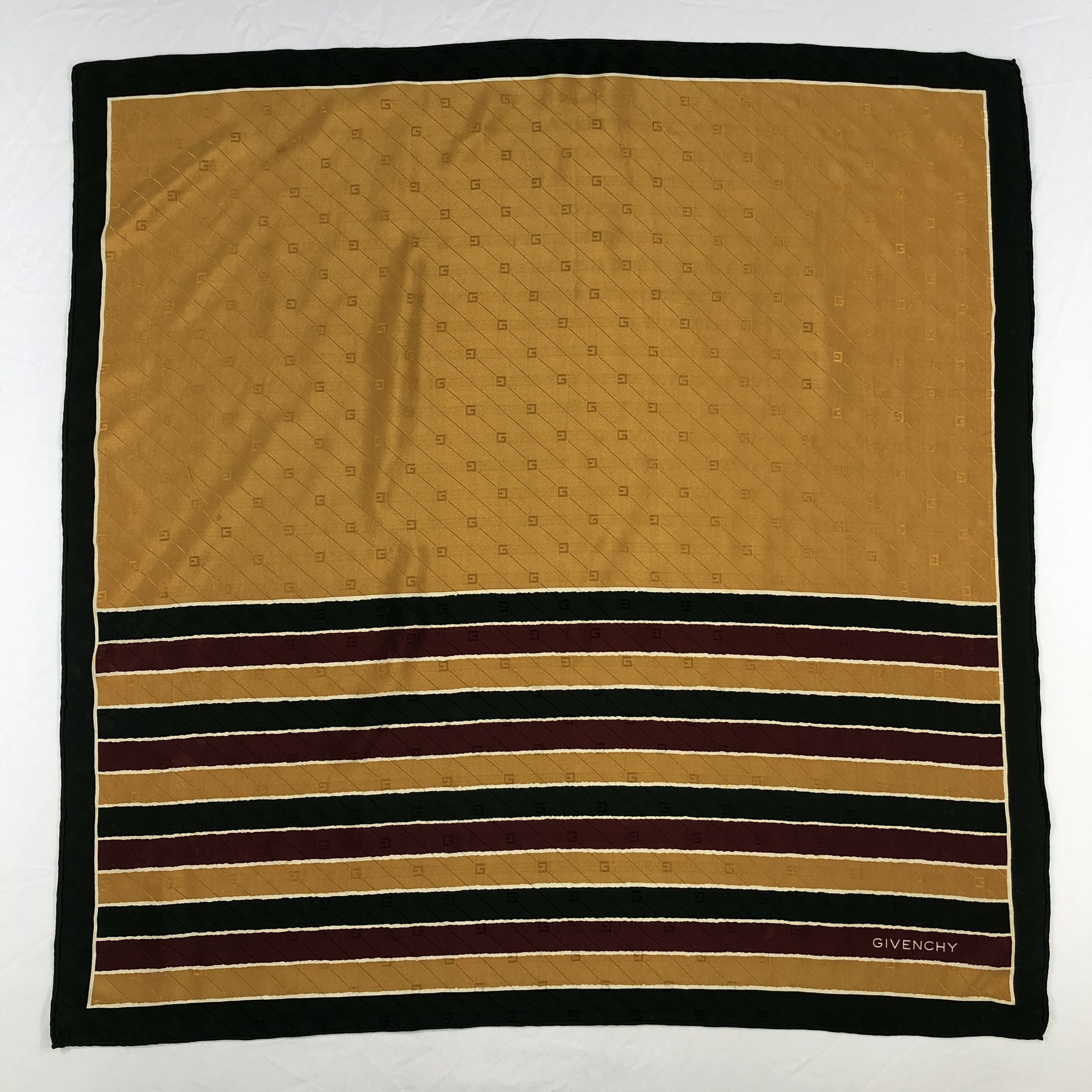 Vintage Vintage Givenchy Silk Scarf Size ONE SIZE - 2 Thumbnail