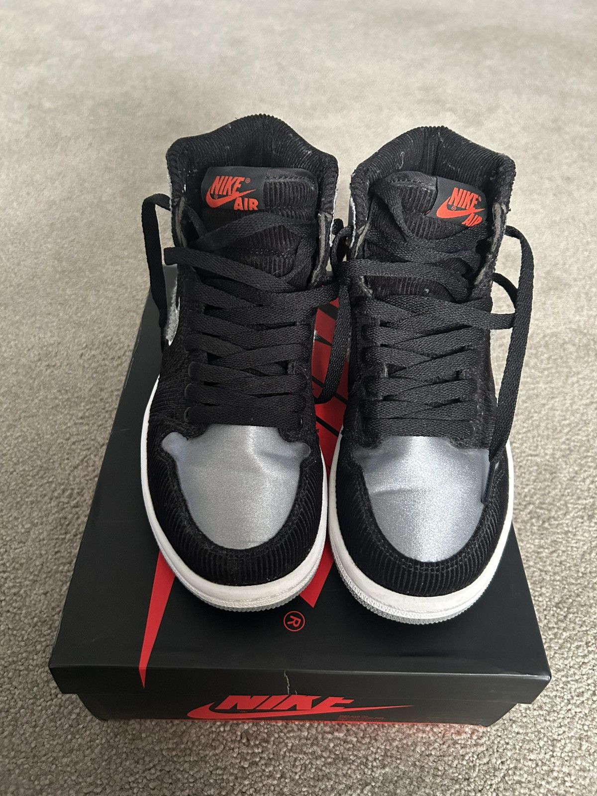 Jordan Brand × Nike Air Jordan 1 High Aleali May Satin Shadow 3.5Y Size US 5 / IT 35 - 4 Thumbnail