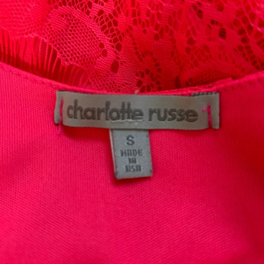 Other Charlotte Russe Hot Pink Lace Crop Top Size Small Summer Size S / US 4 / IT 40 - 4 Thumbnail