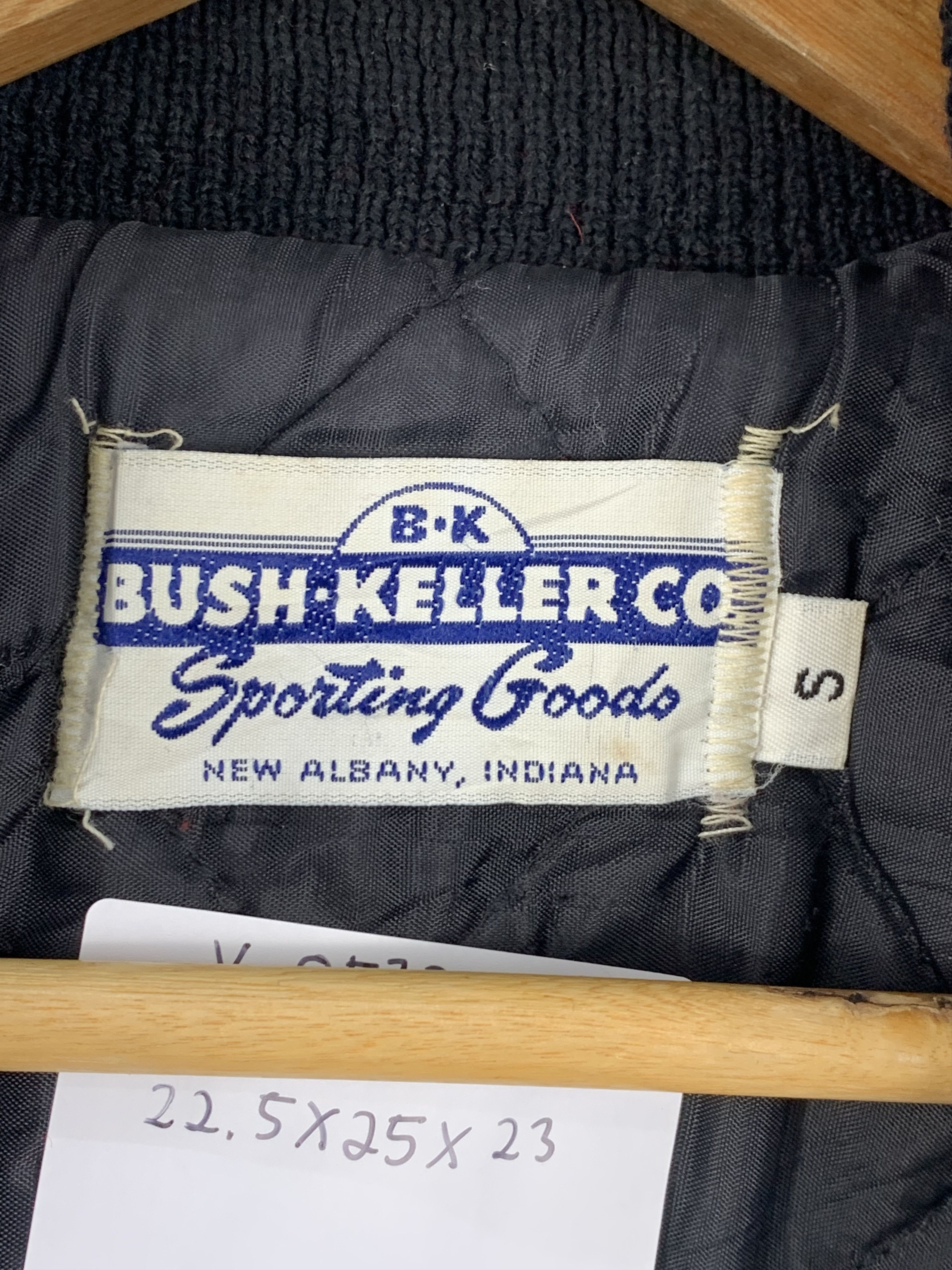 Vintage Vintage 70s Bush Keller Wool Varsity Jacket Red V0532 Size US S / EU 44-46 / 1 - 5 Thumbnail