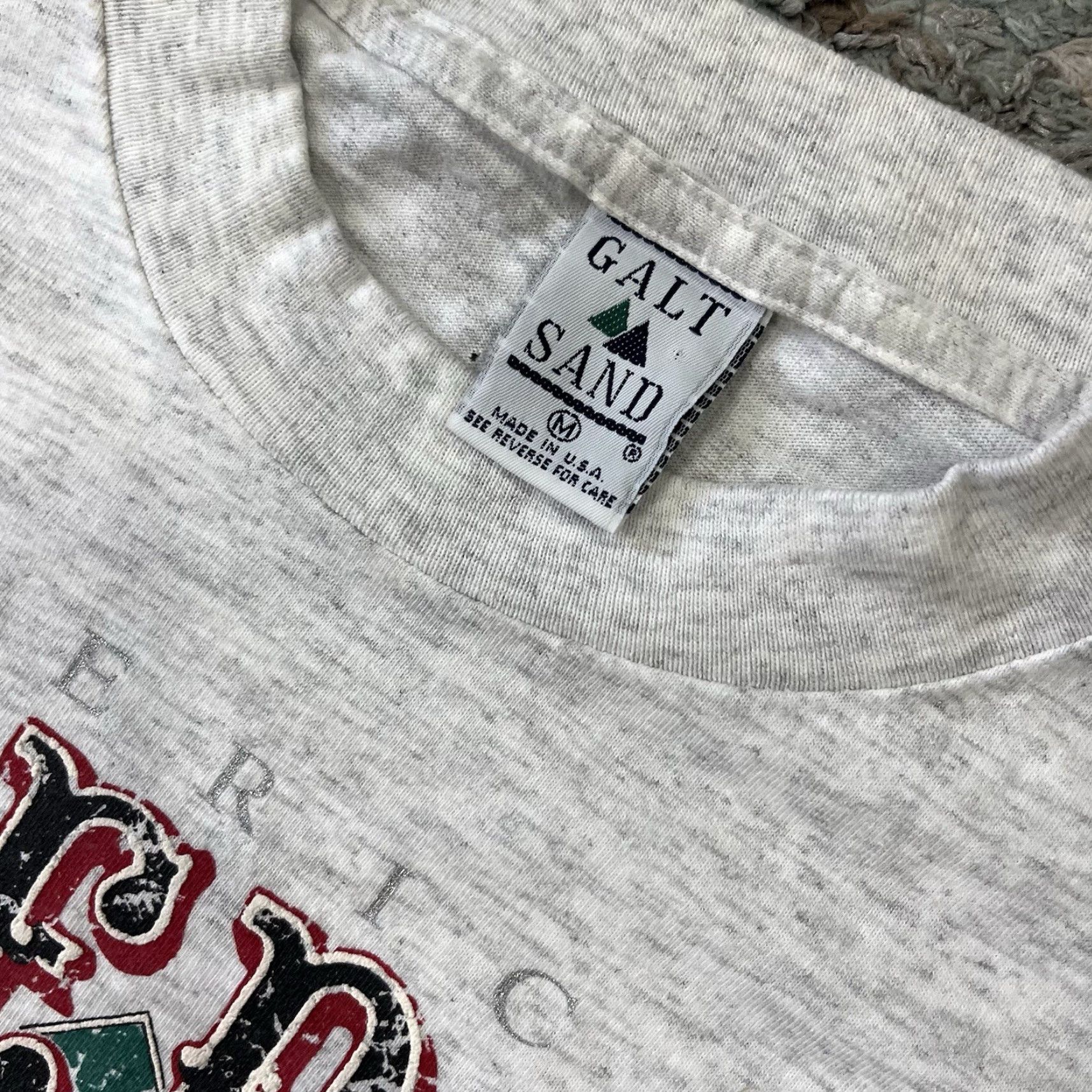 American Eagle Outfitters VINTAGE American Eagle Outfitters Baseball Shirt Galt Sand Gray Short Sleeve Size M Mens Casual 90s Graphic Print USA Shirt Size US M / EU 48-50 / 2 - 3 Thumbnail