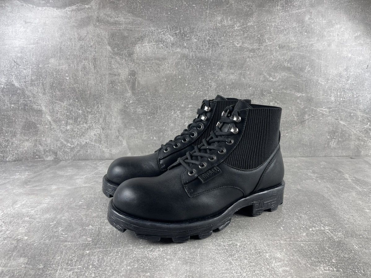 Diesel Diesel Leather Combat Boots Black Ribbed Panel Chunky Sole Size US 9 / EU 42 - 1 Thumbnail