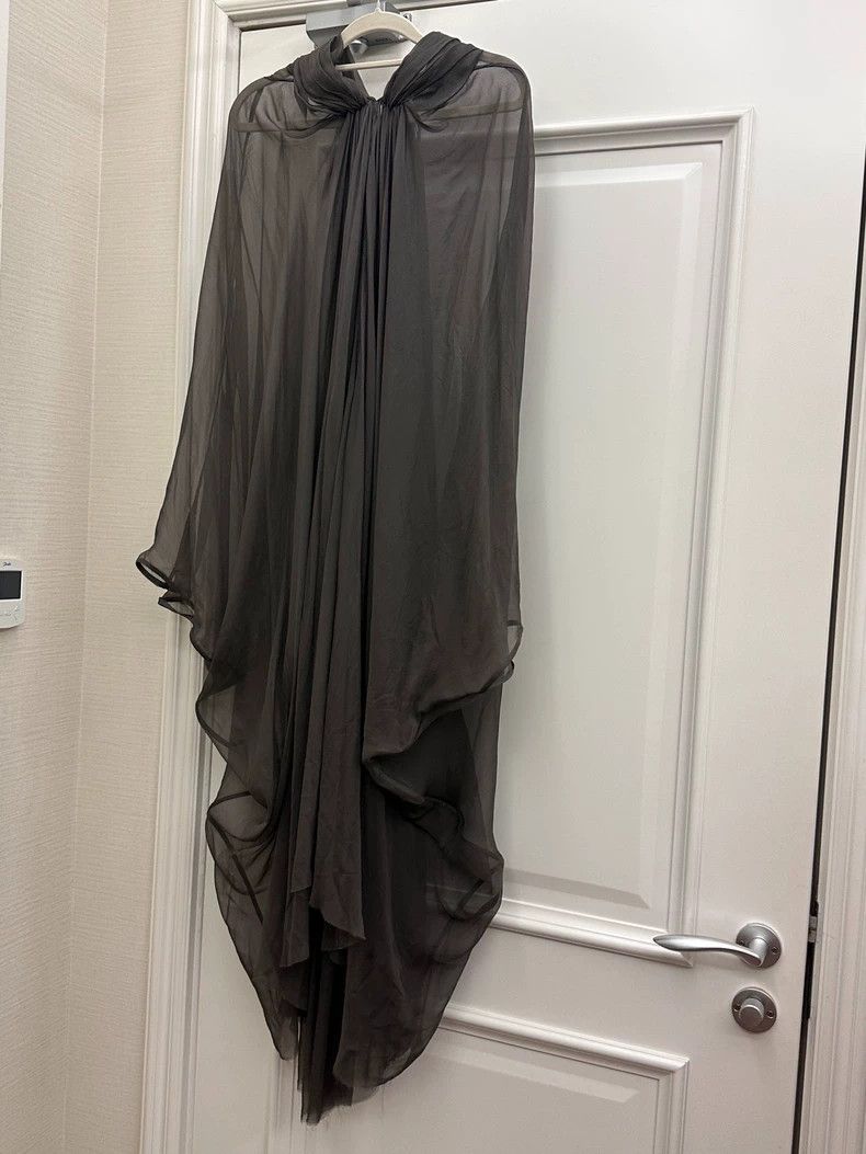 Rick Owens Rick Owens Silk Cloak 2504-Nextarrow Size XXS / US 00 / IT 34 - 1 Thumbnail