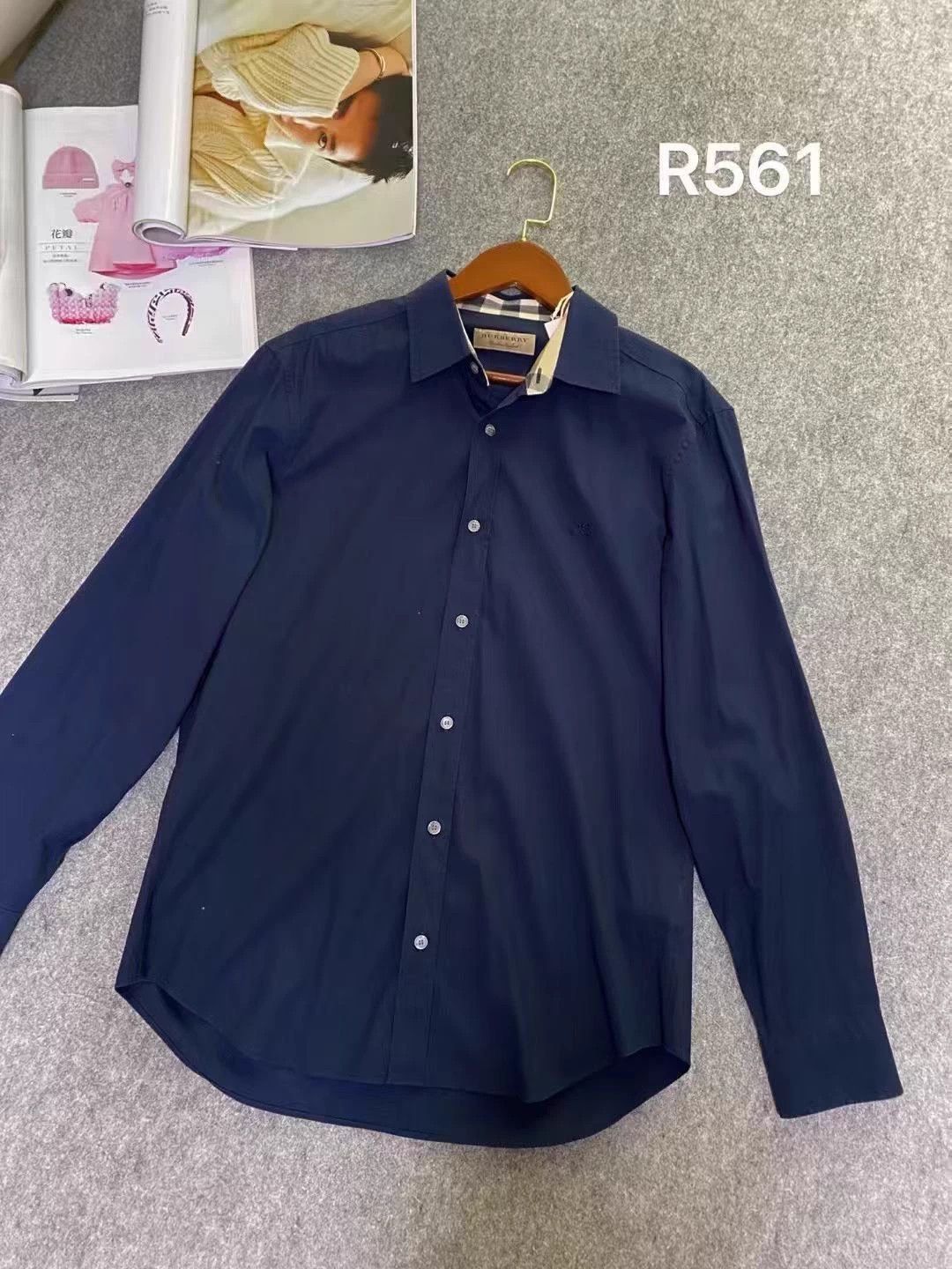 Burberry Burberry men's M shirt 46/106/74 Size US M / EU 48-50 / 2 - 2 Thumbnail