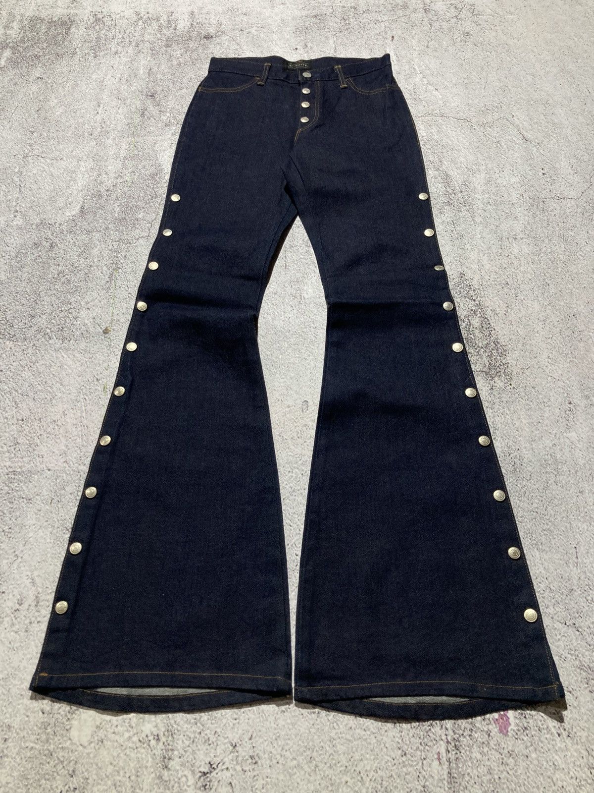 Japanese Brand 2000s Et-Boite Button Raw Denim Bootcut Flared Jeans Lgb Size US 26 / EU 42 - 1 Thumbnail