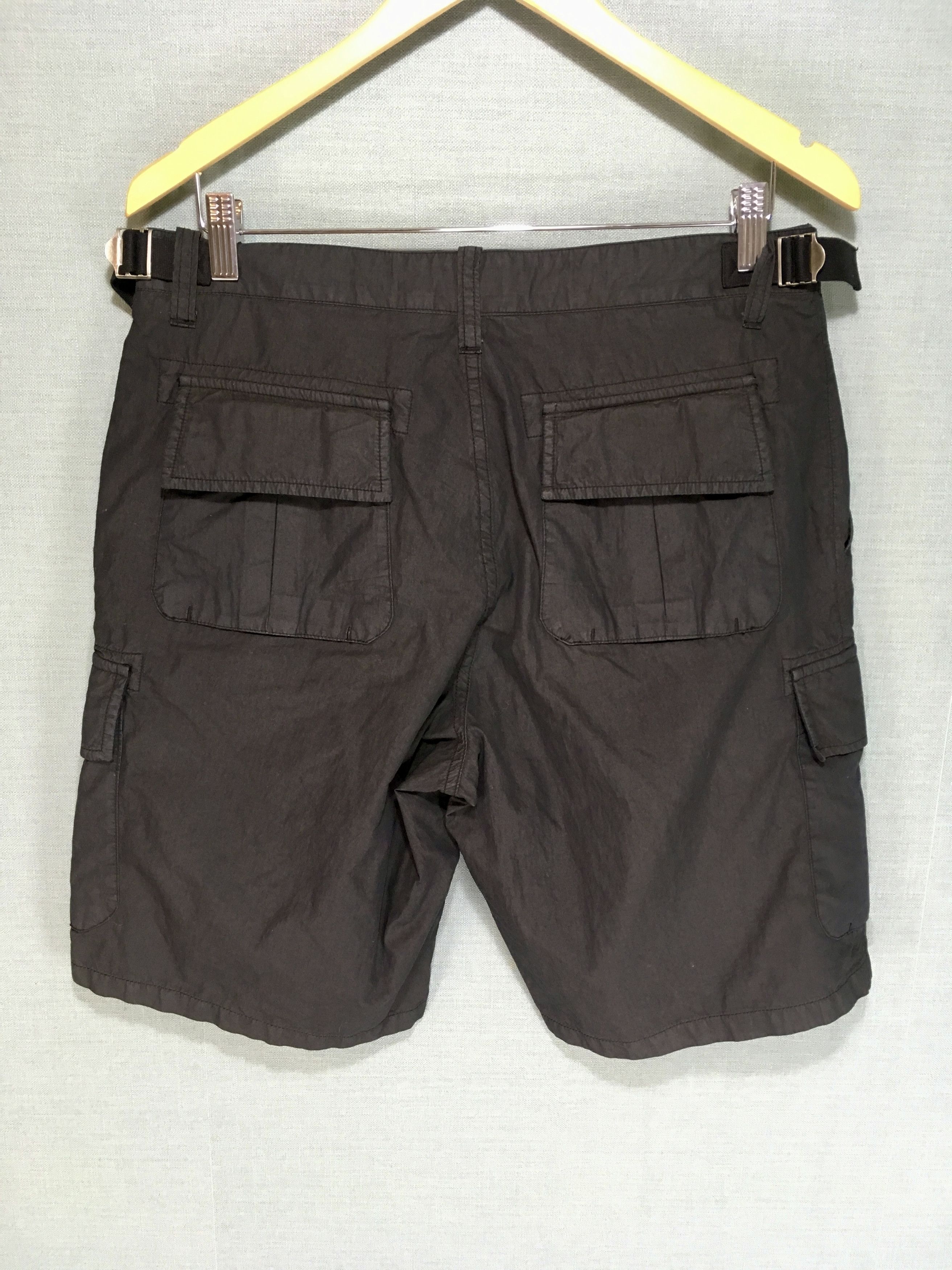 C.P. Company cp company rare tinto terra shorts Size US 32 / EU 48 - 2 Thumbnail