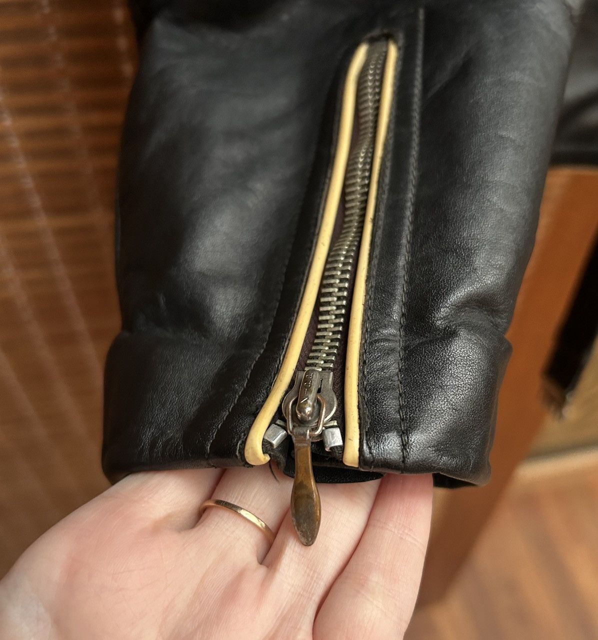 Vintage 60s German Leather Black Motorcycle Rider Jacket WWII Style Size US L / EU 52-54 / 3 - 5 Thumbnail
