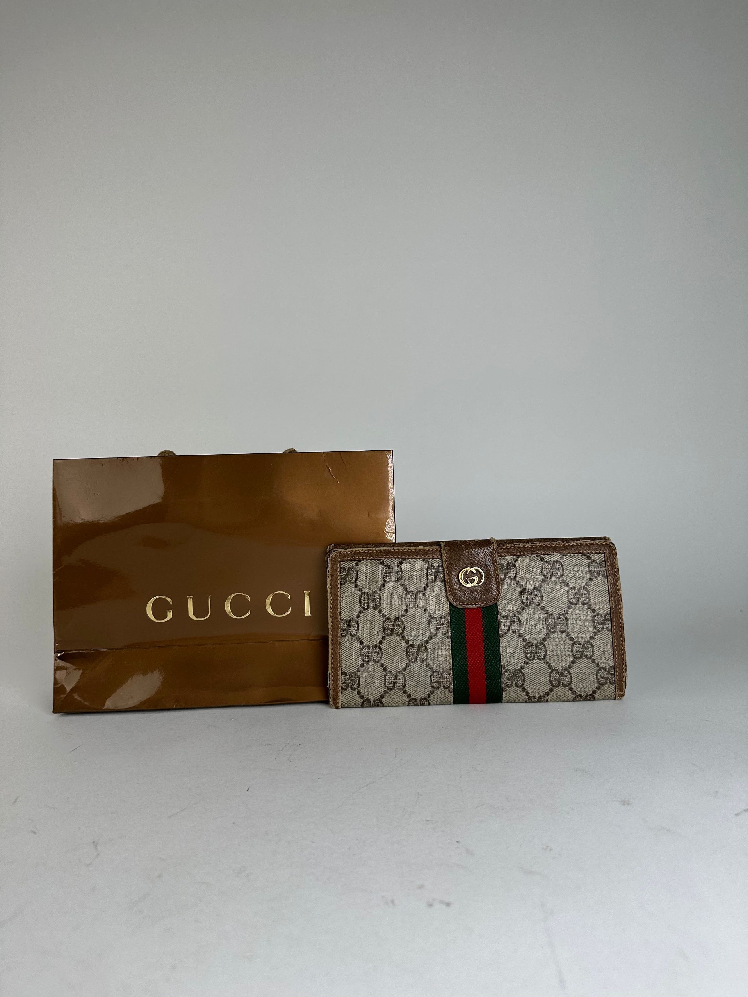 Gucci Vintage GG Supreme Long Wallet Beige Size ONE SIZE - 1 Thumbnail