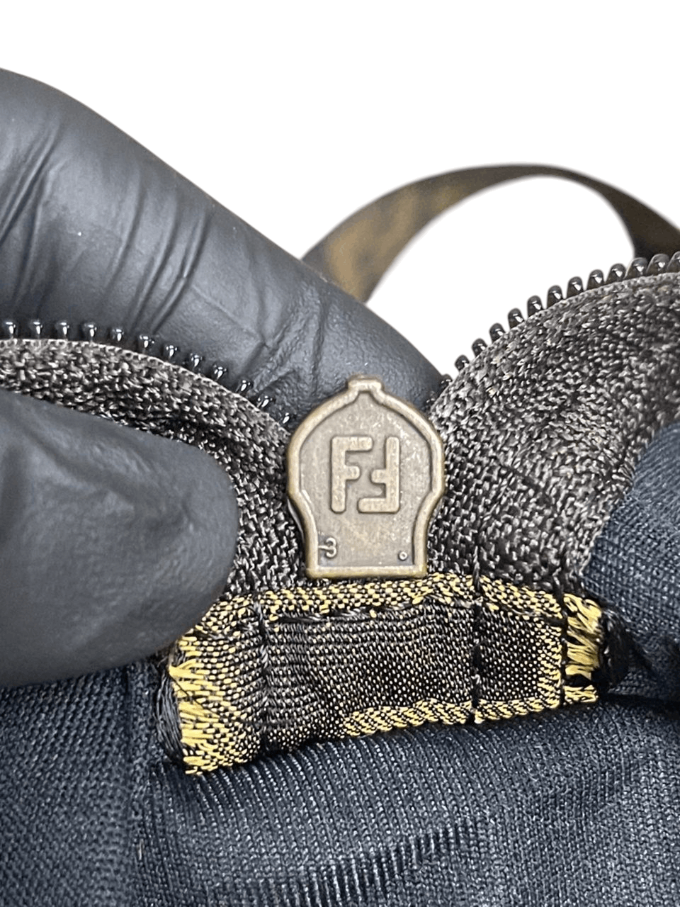 Fendi Vintage Fendi FF Zucca Logo Large Crossbody Size ONE SIZE - 7 Thumbnail
