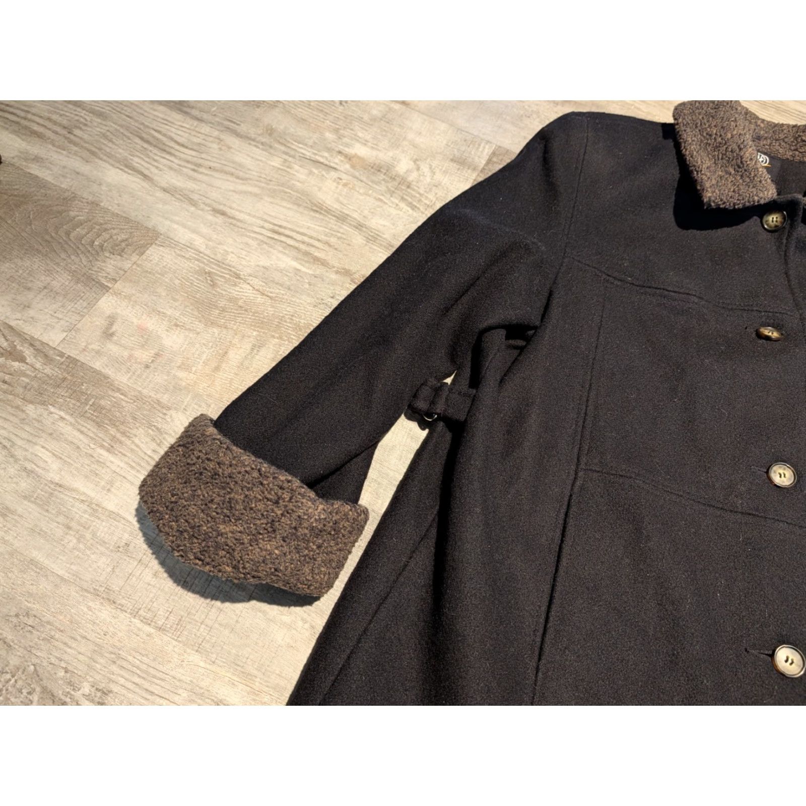 Vintage VTG Jo-D Petite Women’s Black Wool Coat W/ Faux Fur Collar/Cuffs Sz M? USA Made Size M / US 6-8 / IT 42-44 - 3 Thumbnail