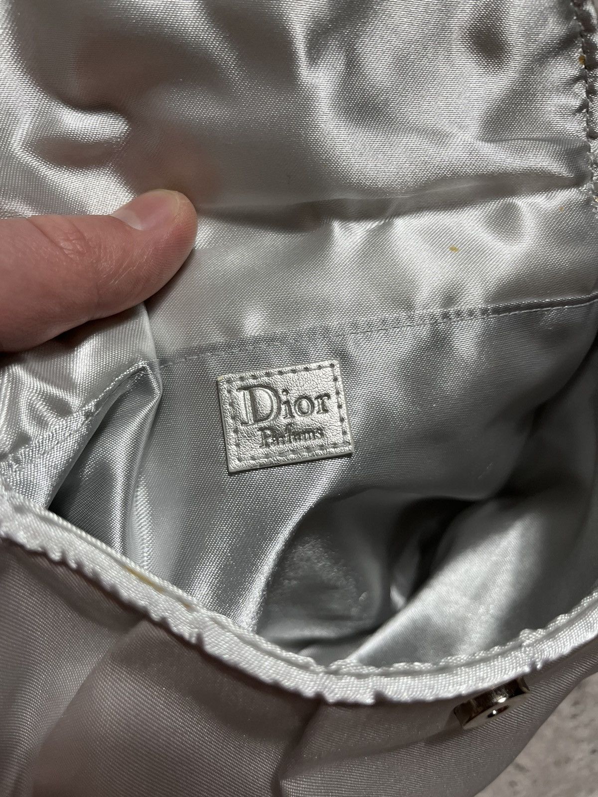 Christian Dior Monsieur × Vintage Christian Dior D logo small bag cosmetic parfums Size ONE SIZE - 9 Thumbnail