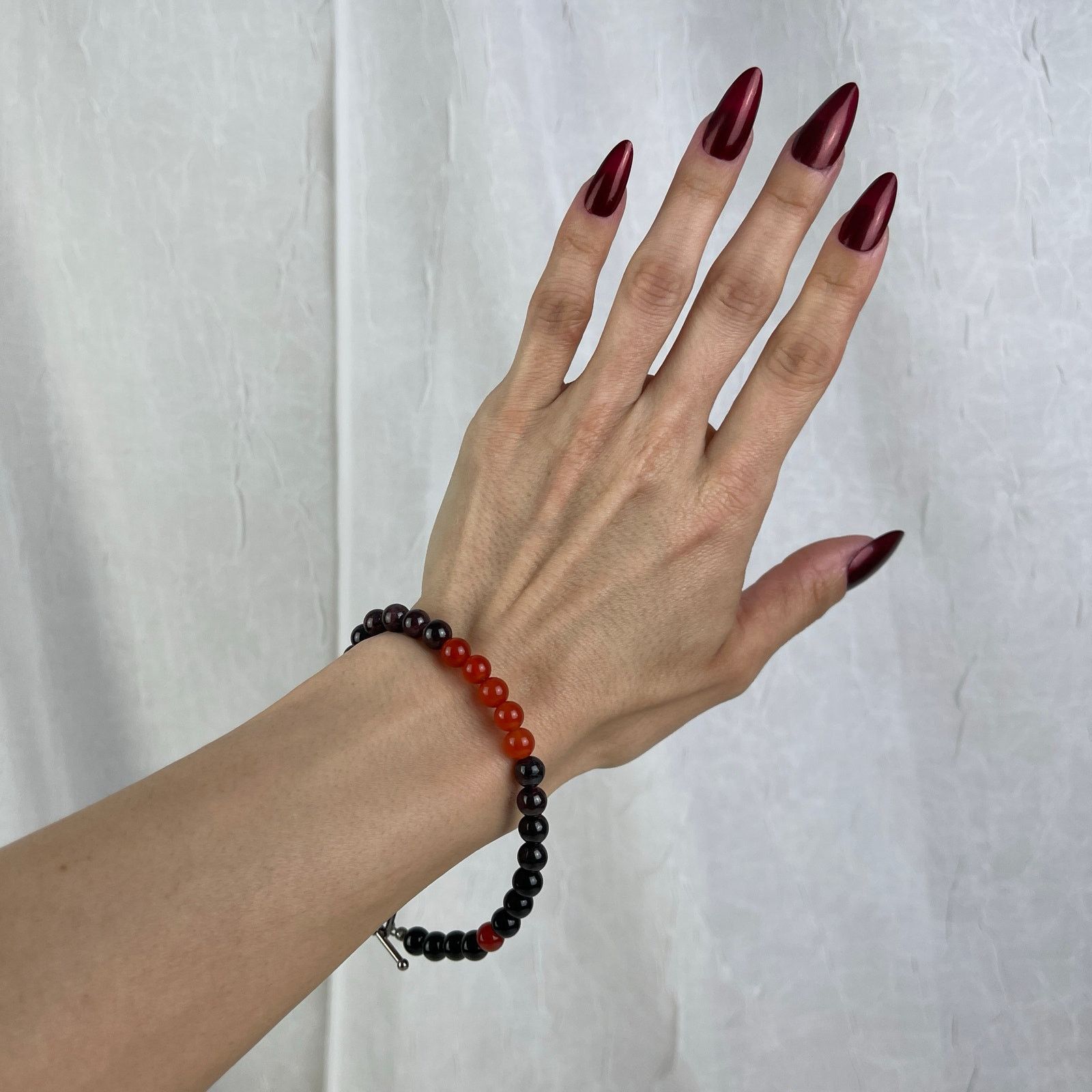 Handmade Carnelian Garnet Obsidian Crystal Gemstone Bead Bracelet Size ONE SIZE - 5 Thumbnail